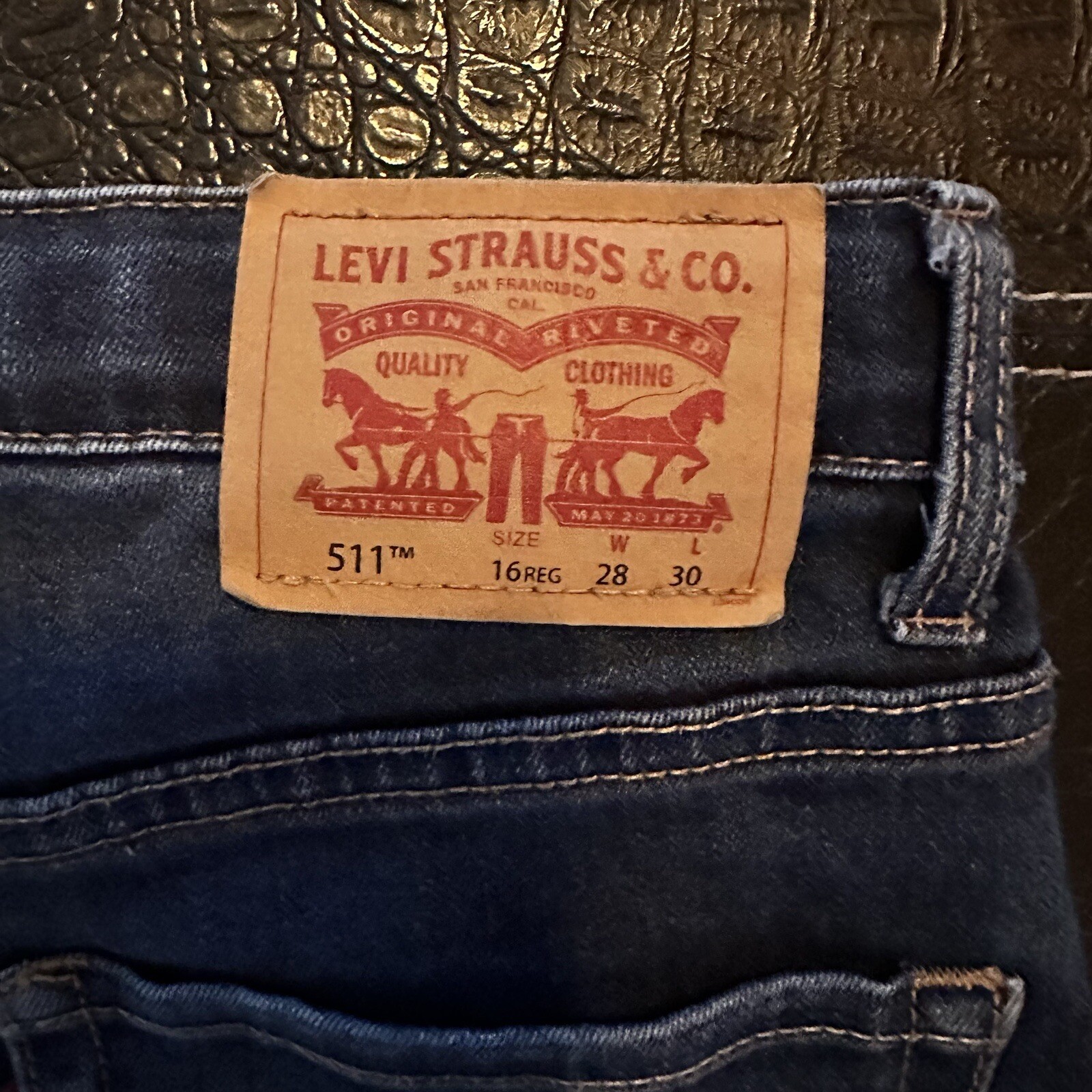 LEVI’S Women’s Blue Jeans 511 Dark Wash Elastic Waist TAG SIZE 16 Reg 28×30