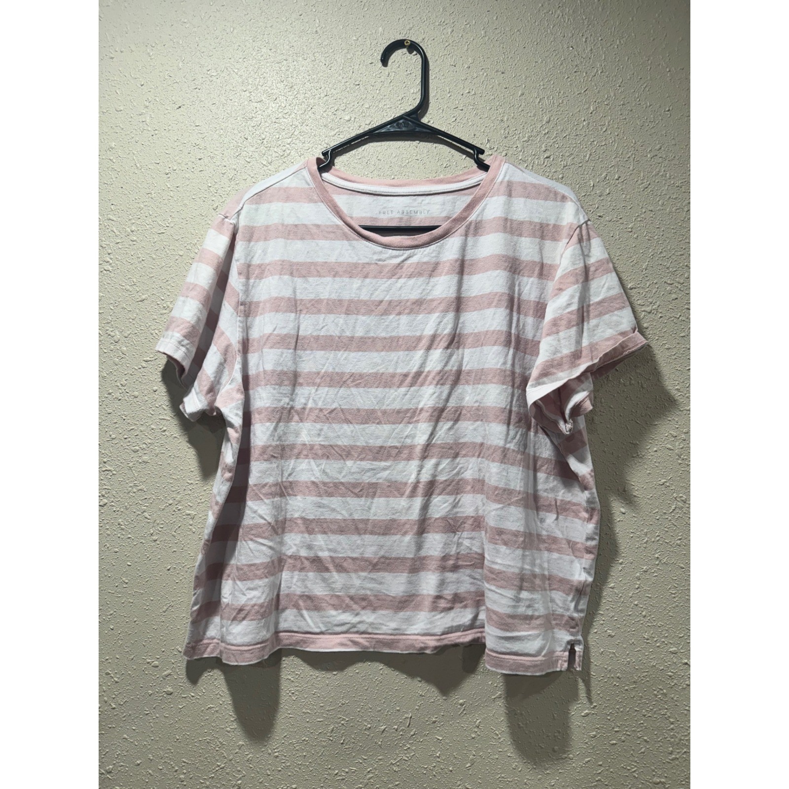 Free Assembly Womens XL Pink White Striped Short Sleeve Boxy T-Shirt Tee