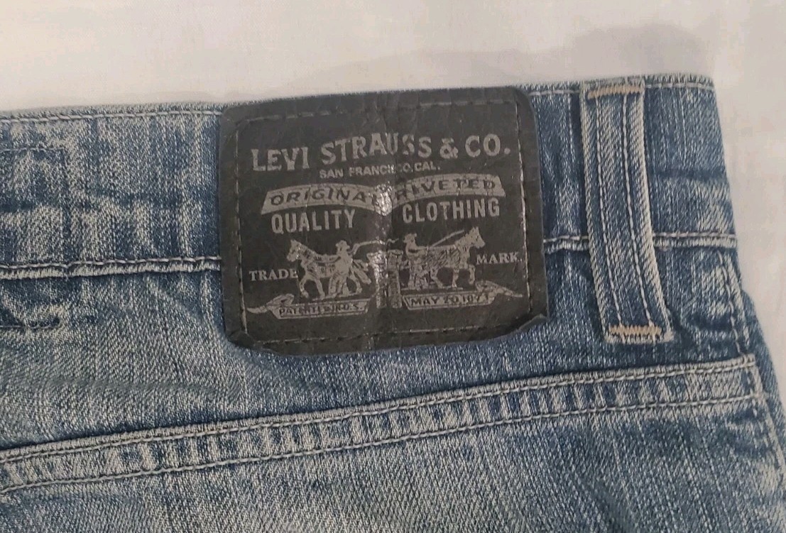 Levi’s 510 Jeans Men’s Size 32×30 Super Skinny Faded Light Blue Denim