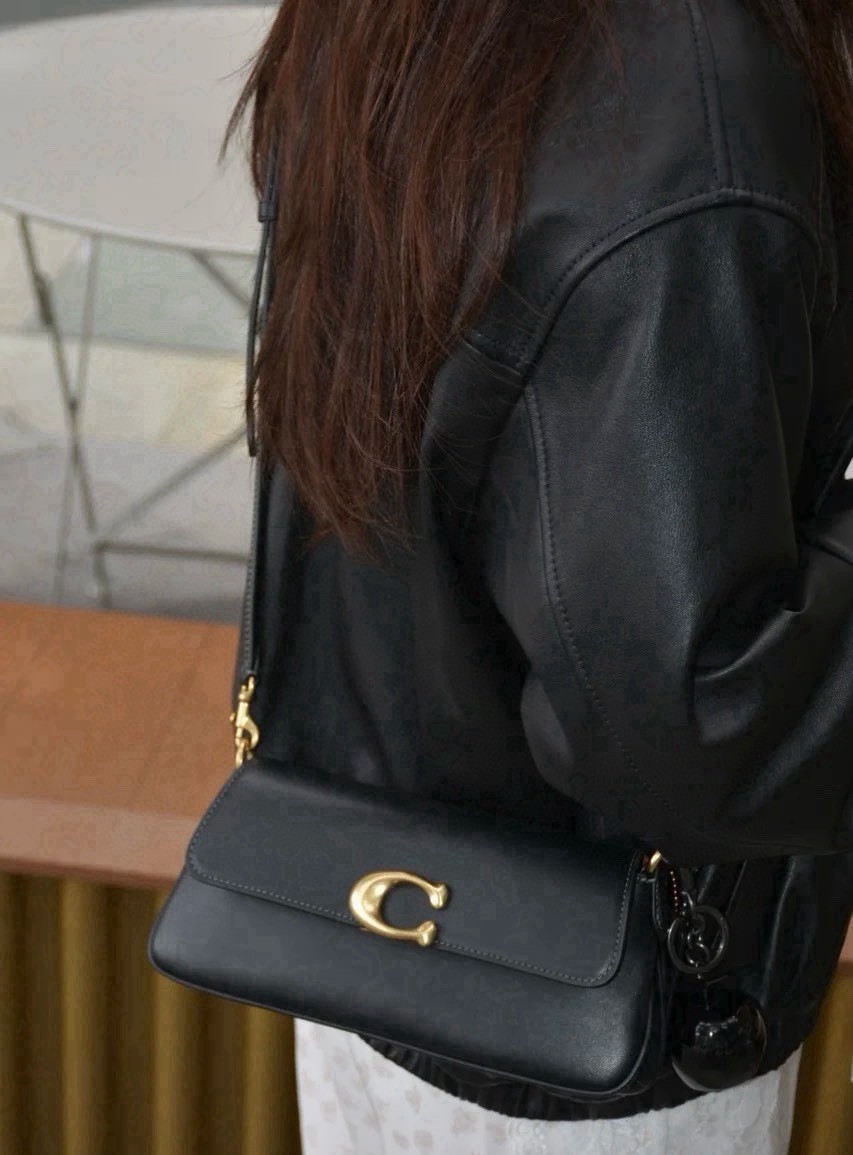 COACH CAM16 Jet Shoulder Bag Black Leather Crossbody New