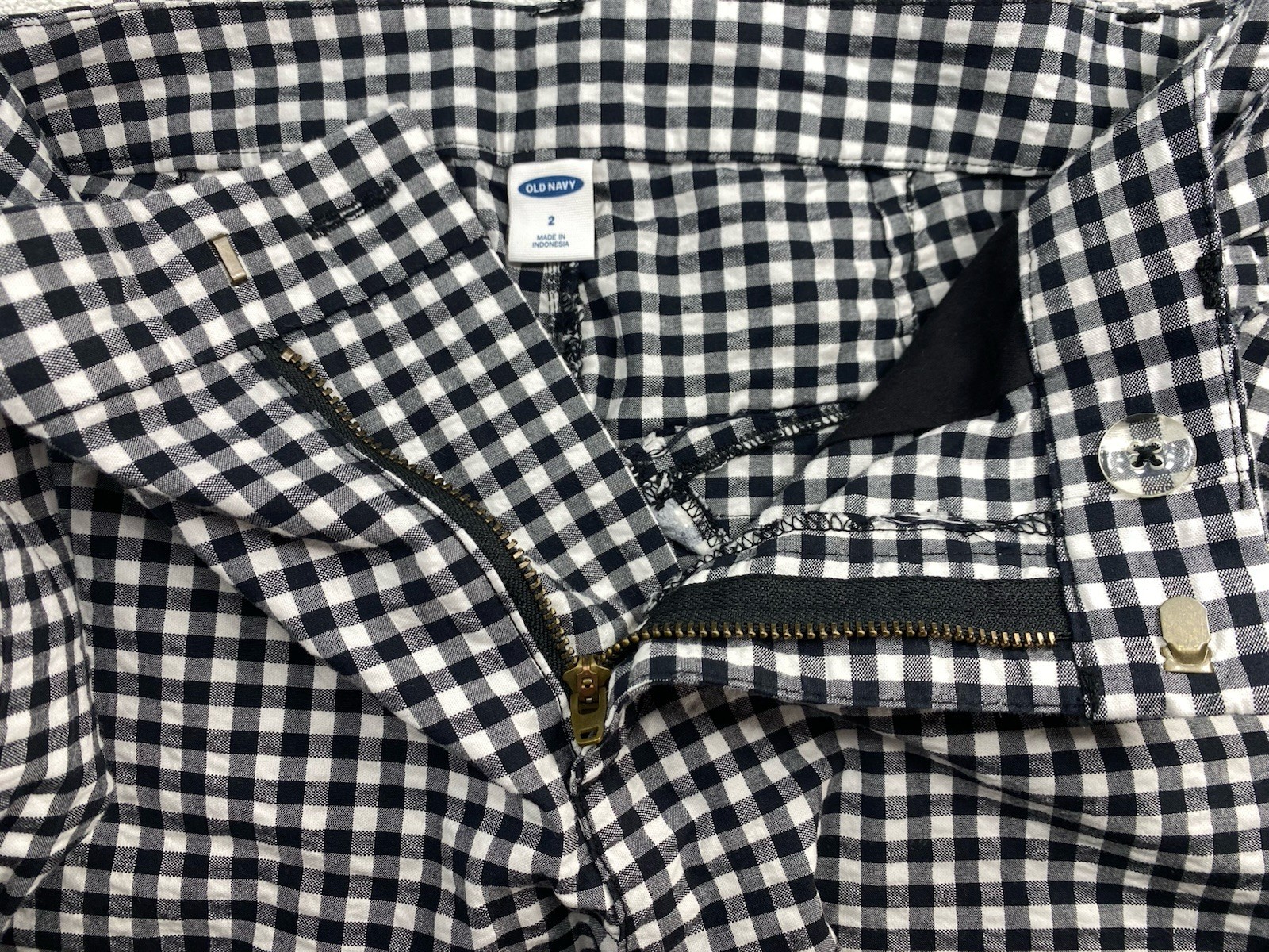 Preppy Old Navy Womens Sz 2 Tie Front Gingham Black White Mid Rise Chino Short