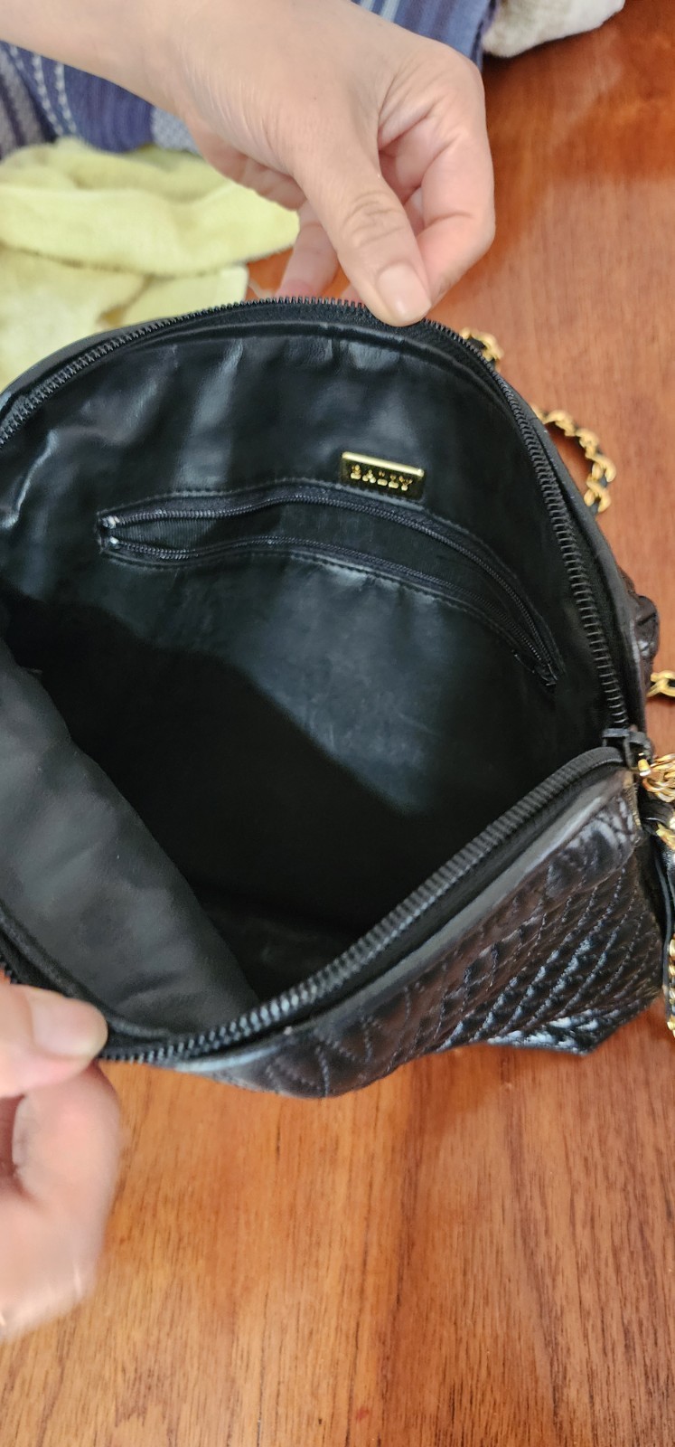 VTG Bally Black Quilted Lambskin Leather Chain Shoulder Bag Tassel Clutch