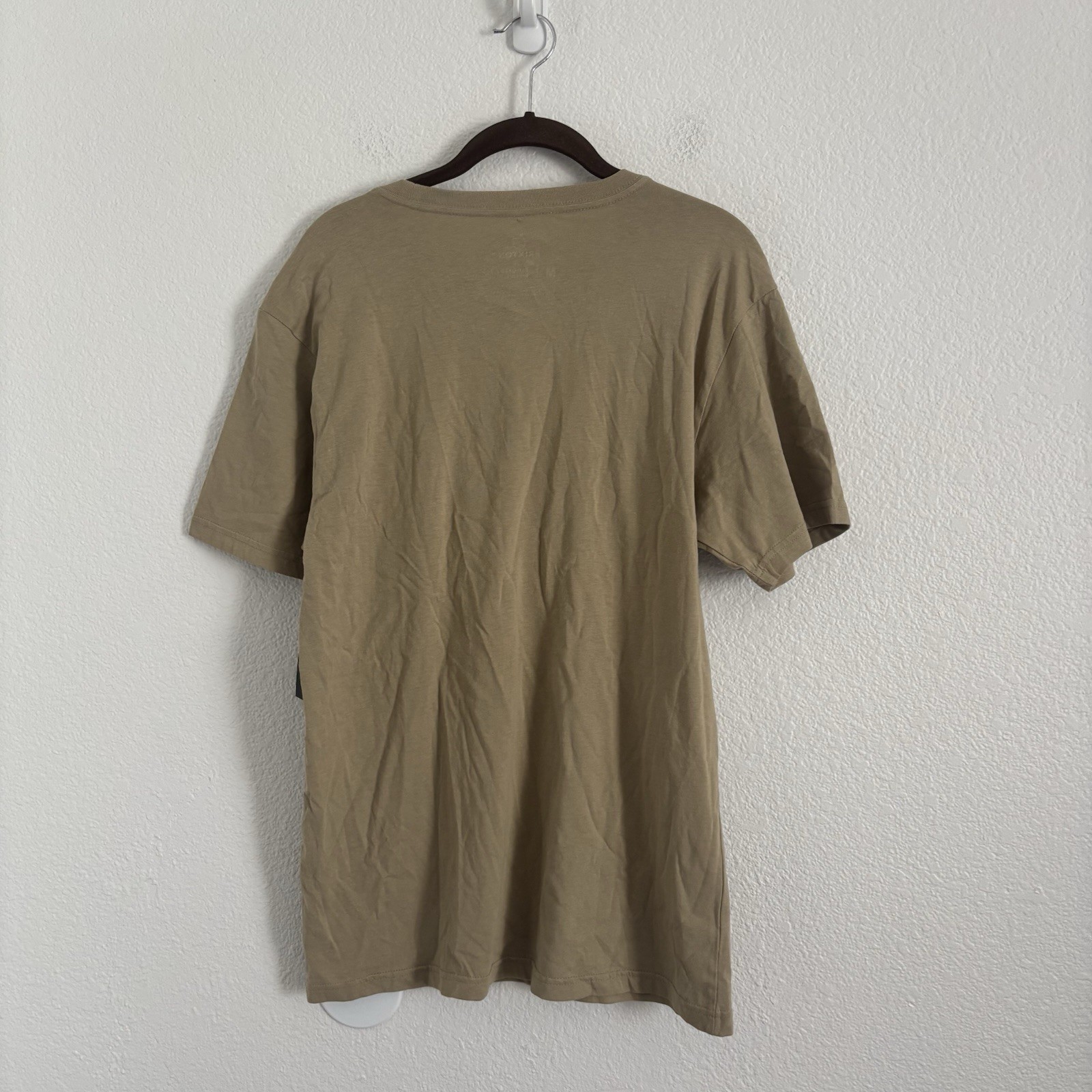 NWT Brixton Men’s Size Medium Oatmeal Tailored Fit Graves SS Pocket Tee
