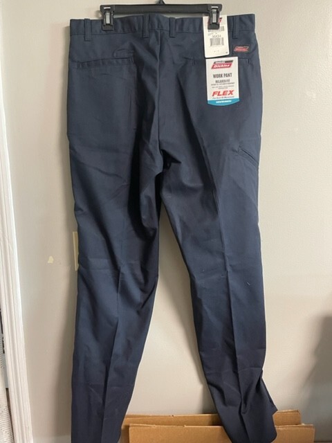 New With Tags Men’s Navy Dickies Relaxed Fit Work Uniform Pants Size 40×32