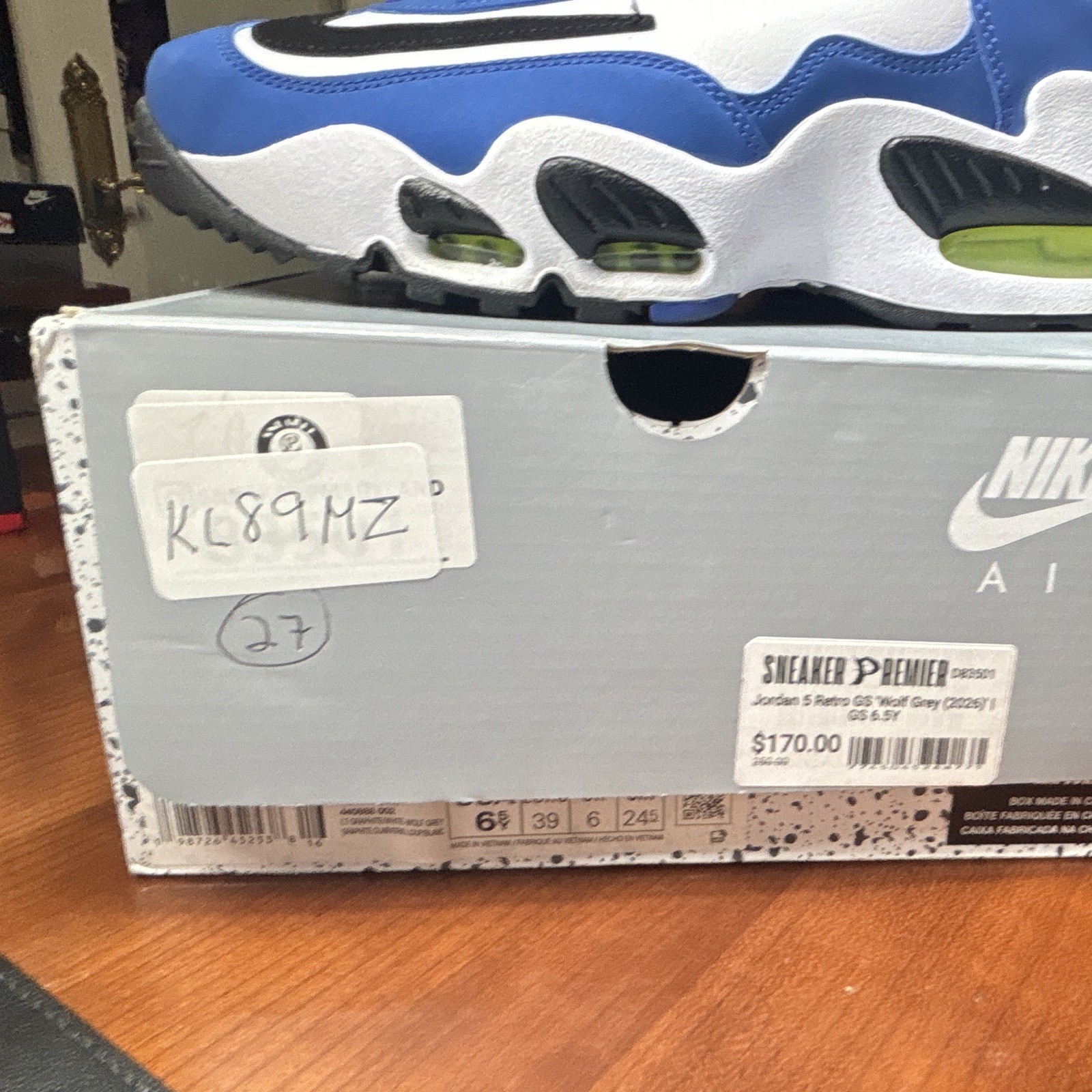 Nike Air Griffey Max 1 GS Blue/White/Black/Green Sneakers 6.5Y DJ5161-400
