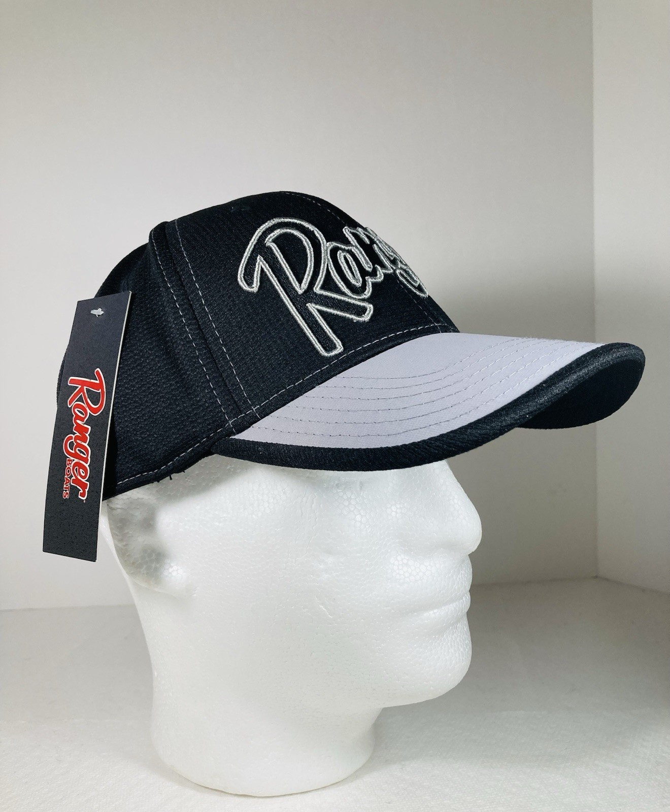 Ranger Boats Baseball Cap Unisex Black OS Flexfit Curved Brim Embroidered Logo