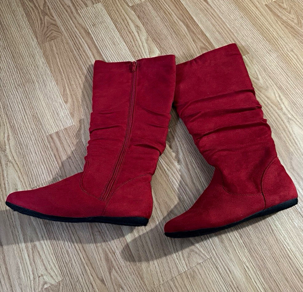 Rocket Dog Chelsea Women’s Red Faux Suede Mid-Calf Zip Bootie, US 8 M