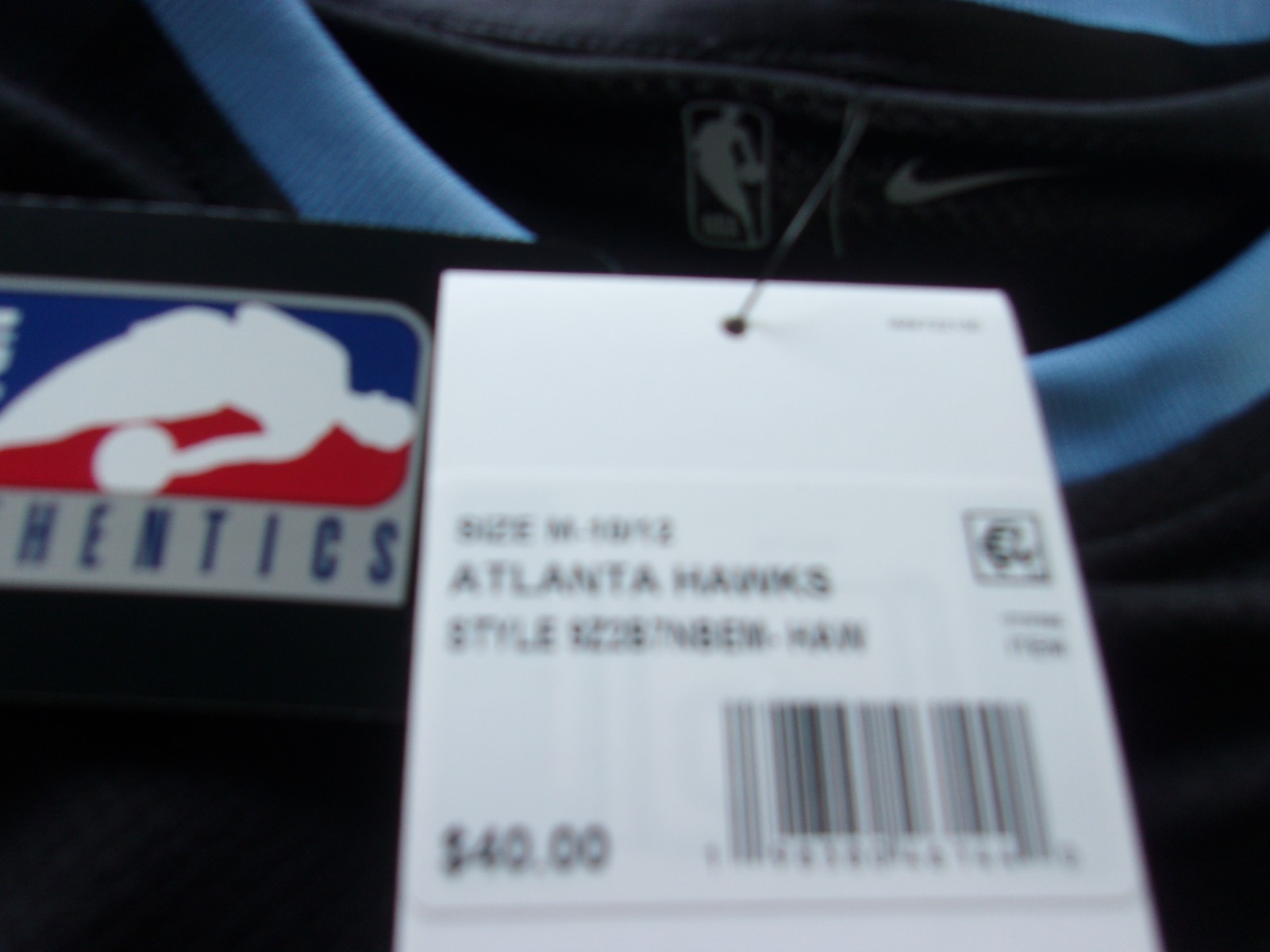 NWT Nike dri fit long sleeve T, Youth S, M, L, XL, Atlanta Hawks, NBA logo, poly