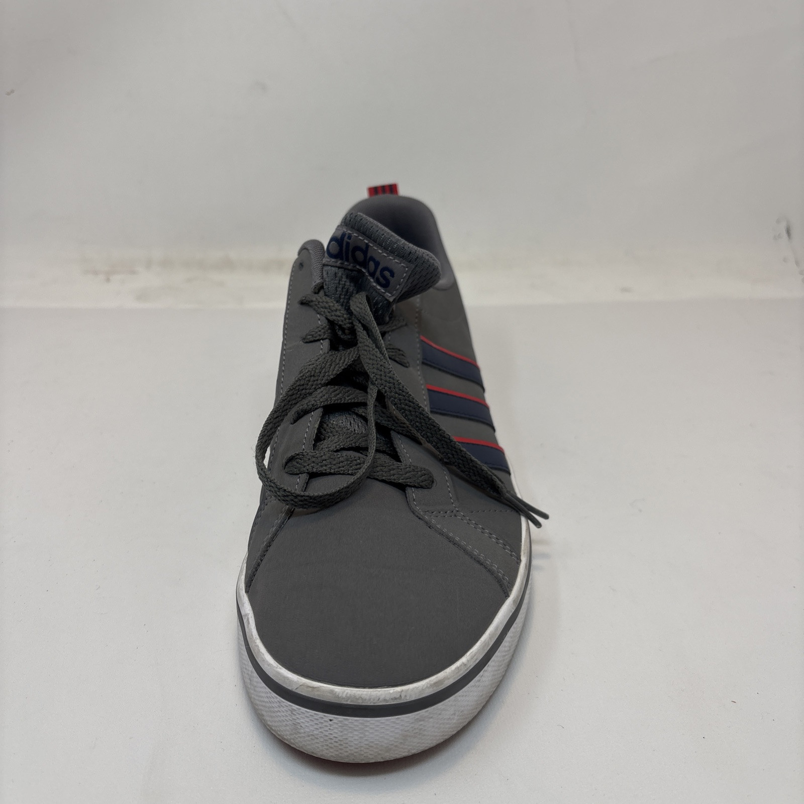 Adidas Men’s Size 9.5 VS Pace Trainer Steel Grey Blue and Red