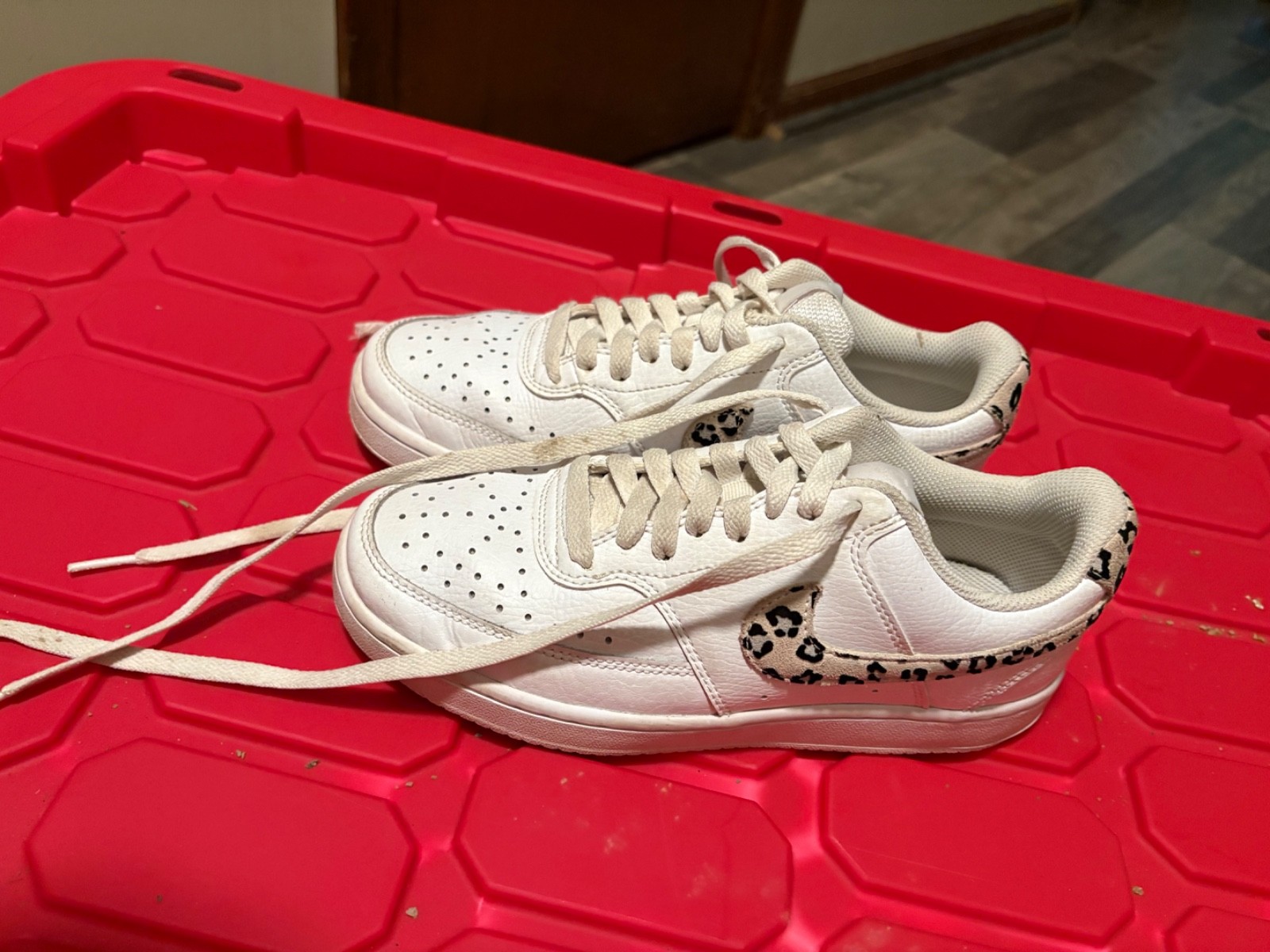 nike court vision low womens size 7