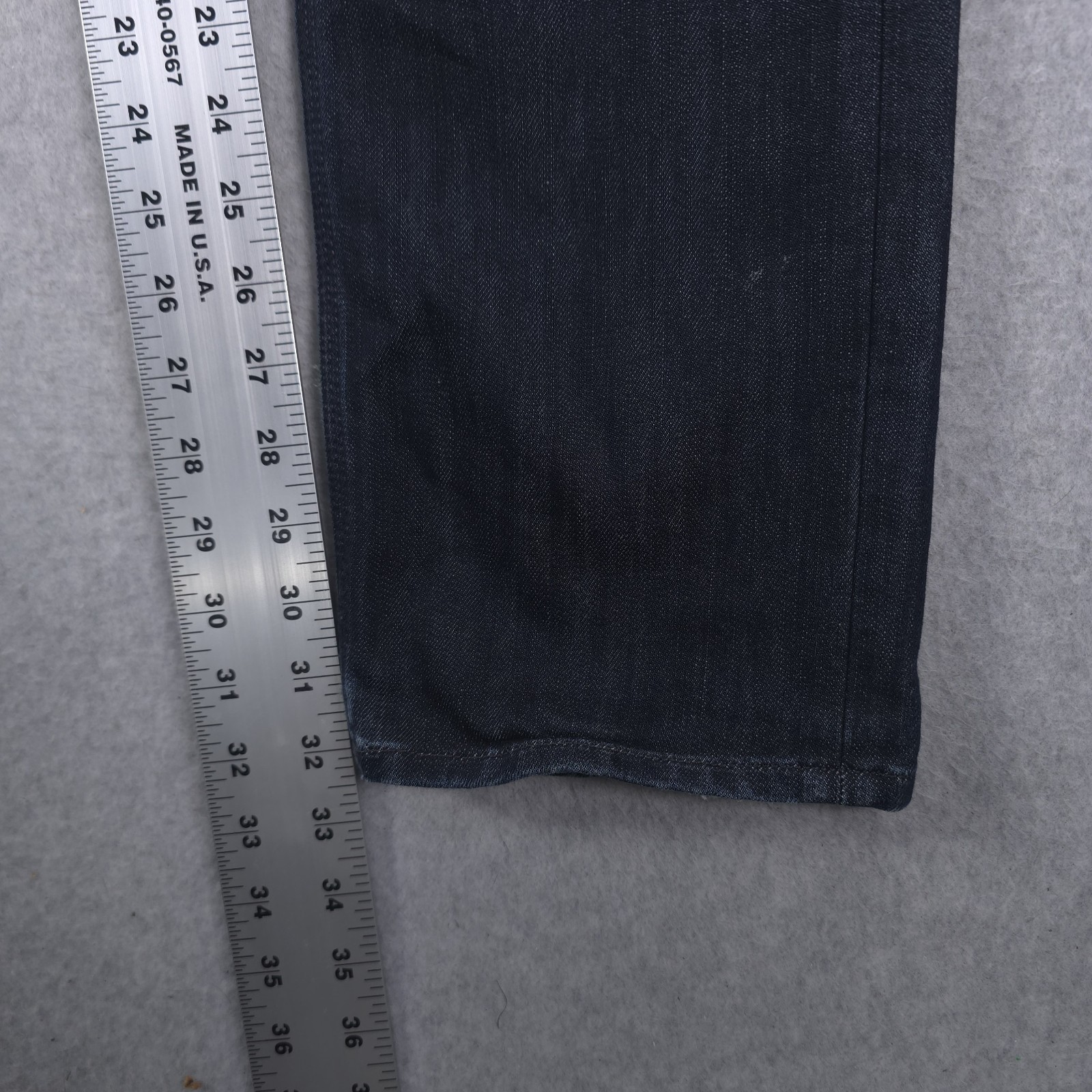 Guess Lincoln Low Slim Straight Dark Distressed Denim Casual Jeans Mens 28×32