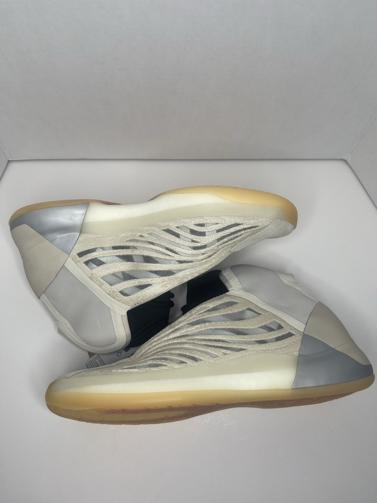 adidas Yeezy QNTM “Mist Slate” – Style Code HQ2085 | Size 11.5