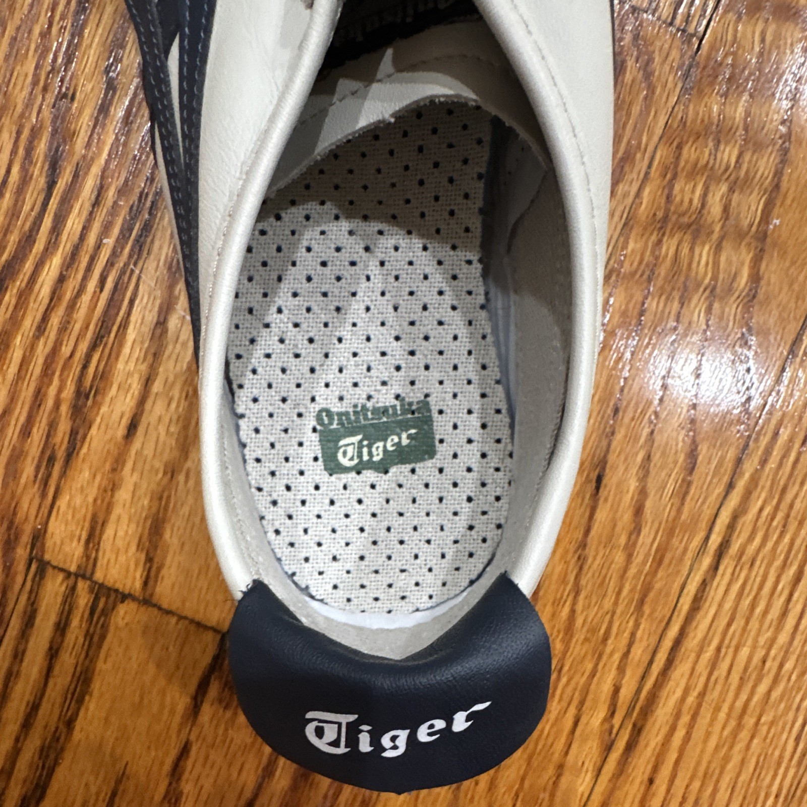 Onitsuka Tiger Mexico 66 (Birch/Peacoat)