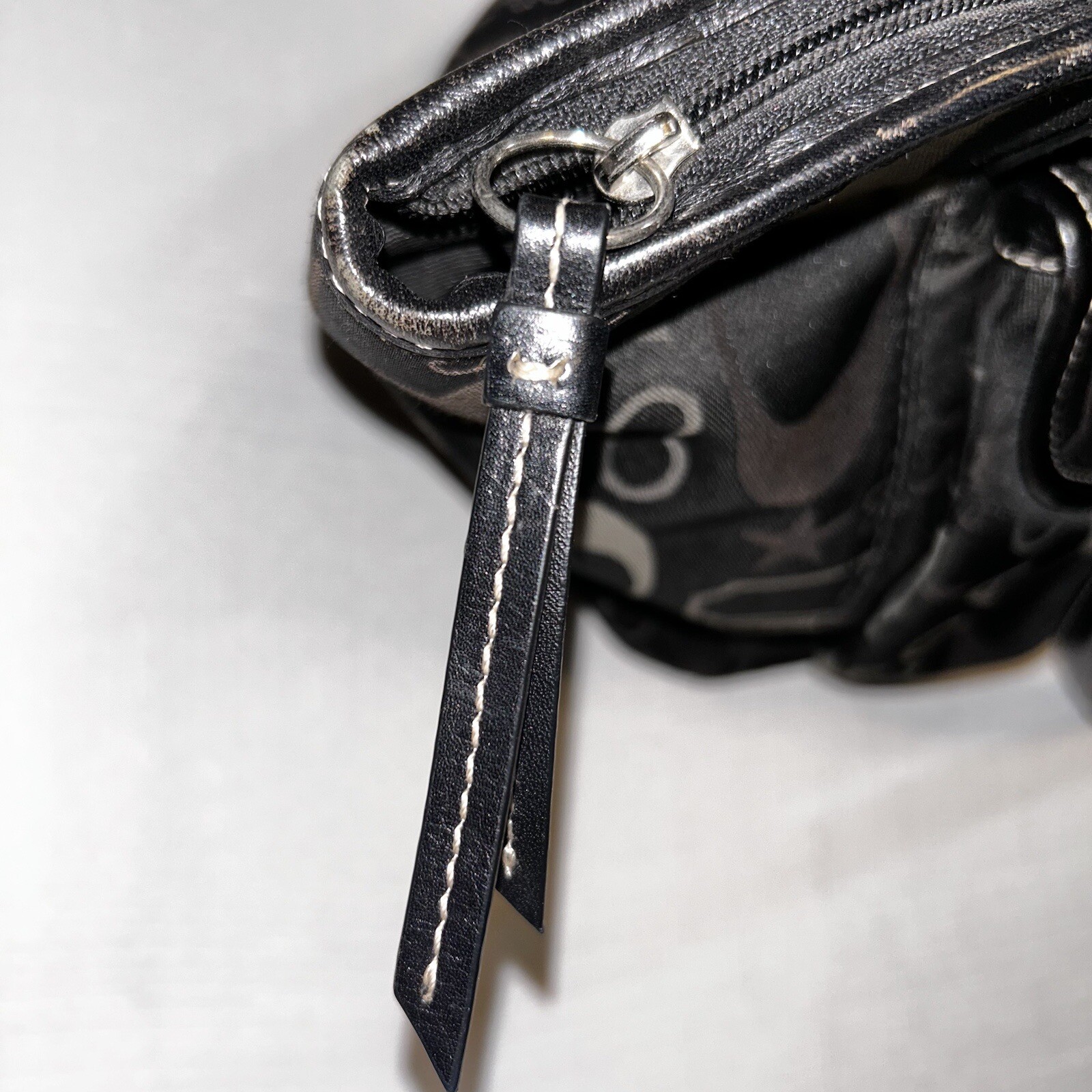 Coach Purse Leah Shoulder Bag Black & Gray stars Sateen #F14654 Silver Hardware