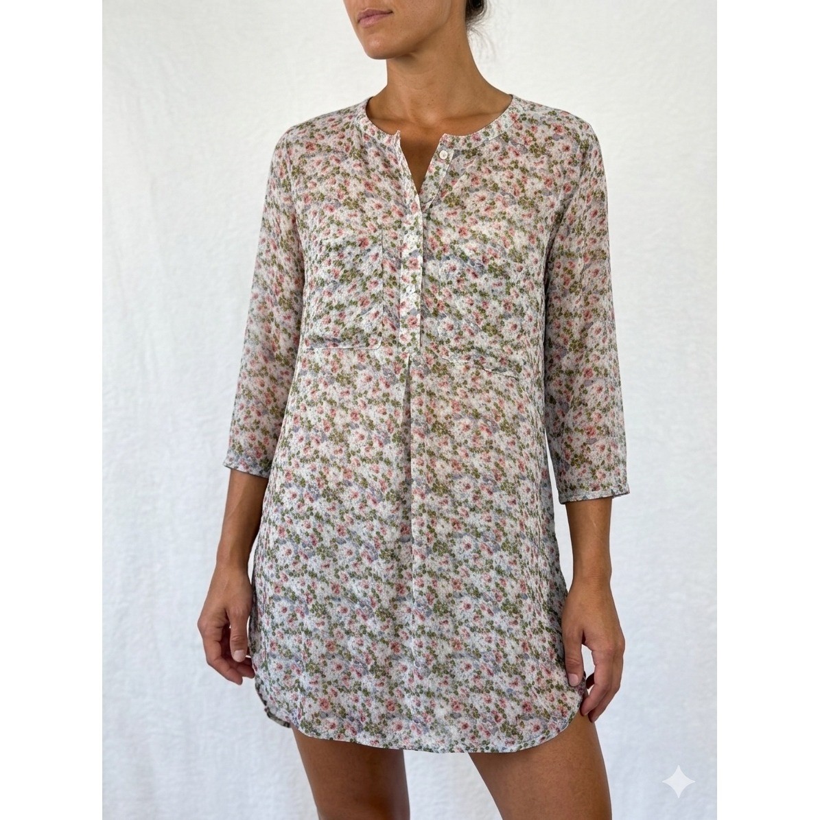 Fig and Flower Floral Henley Tunic Top 3/4 Sleeve Pink Green Medium