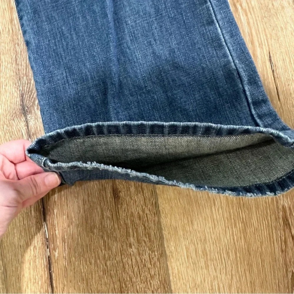 Joe’s Jeans Vintage Series 1971 Women’s Medium Wash Distressed Jeans Sz 29 GUC