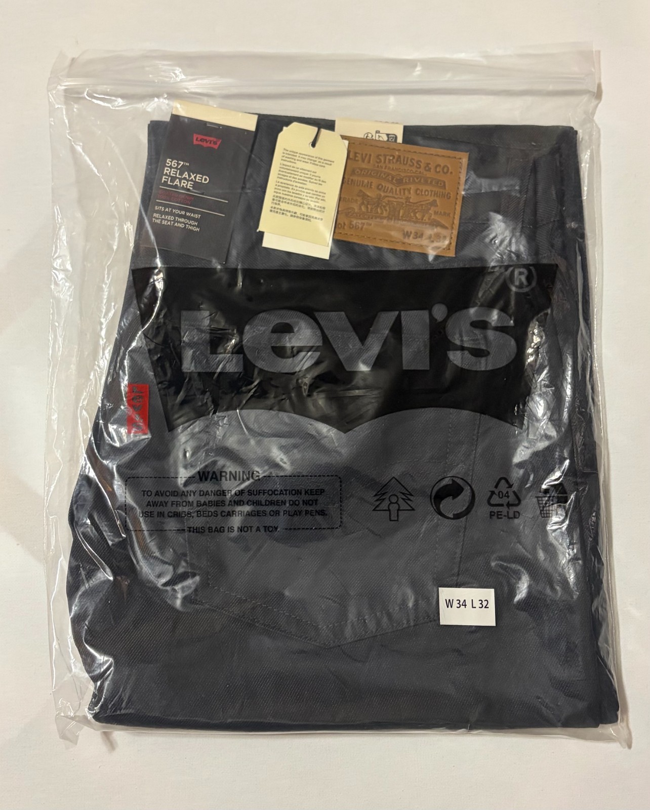 Levi’s Premium 567 Relaxed Flare Coated Men’s Jeans Inseam 32 – Retail $98