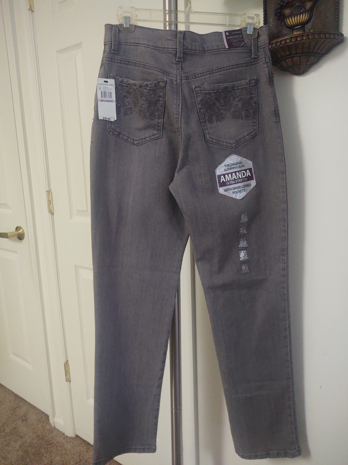 Gloria Vanderbilt Ladies’ Amanda Stretch Denim Jeans – Grey Wash 6 NWT