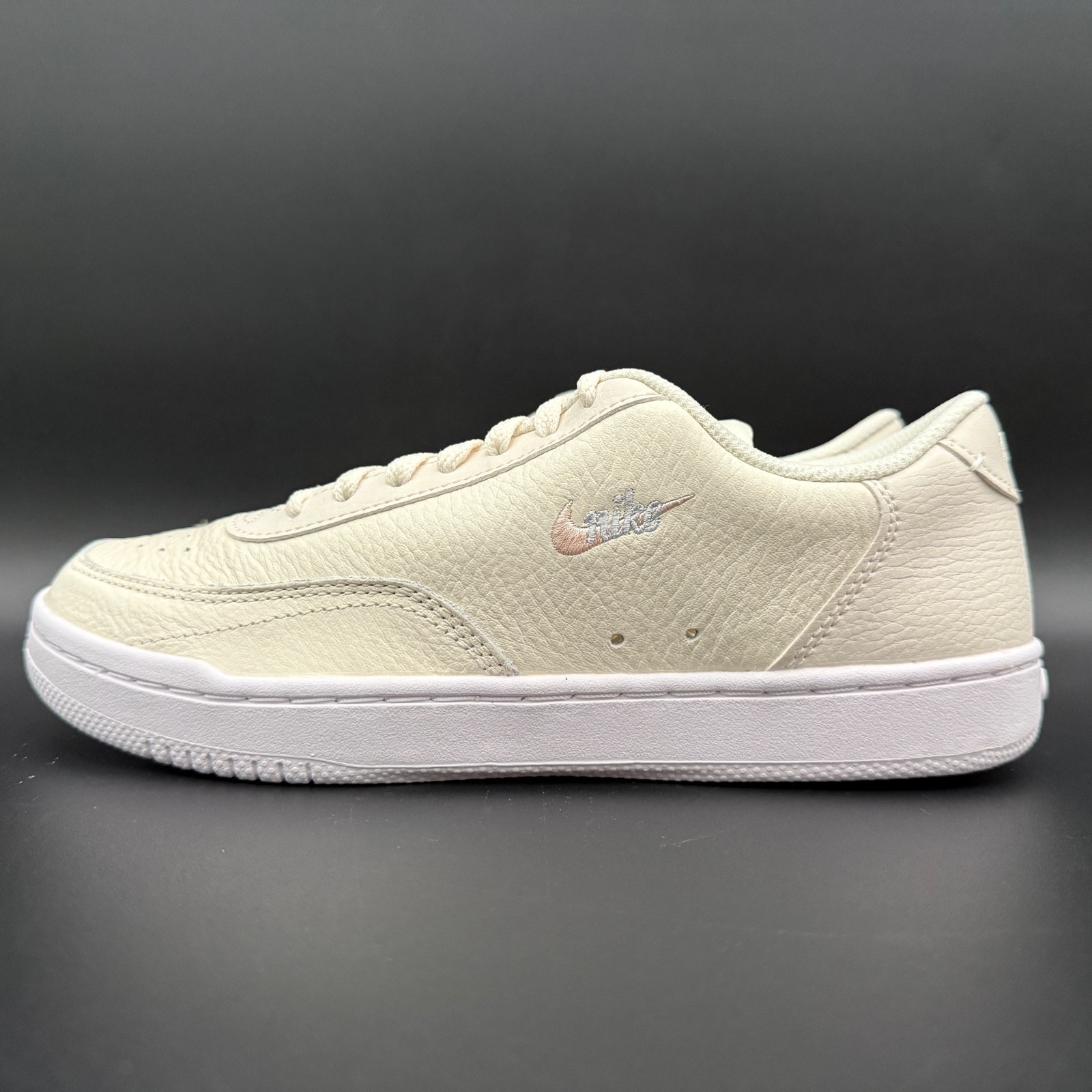 Nike Women Court Vintage Premium ‘Pale Ivory’ PRM Shoes CW1067 101