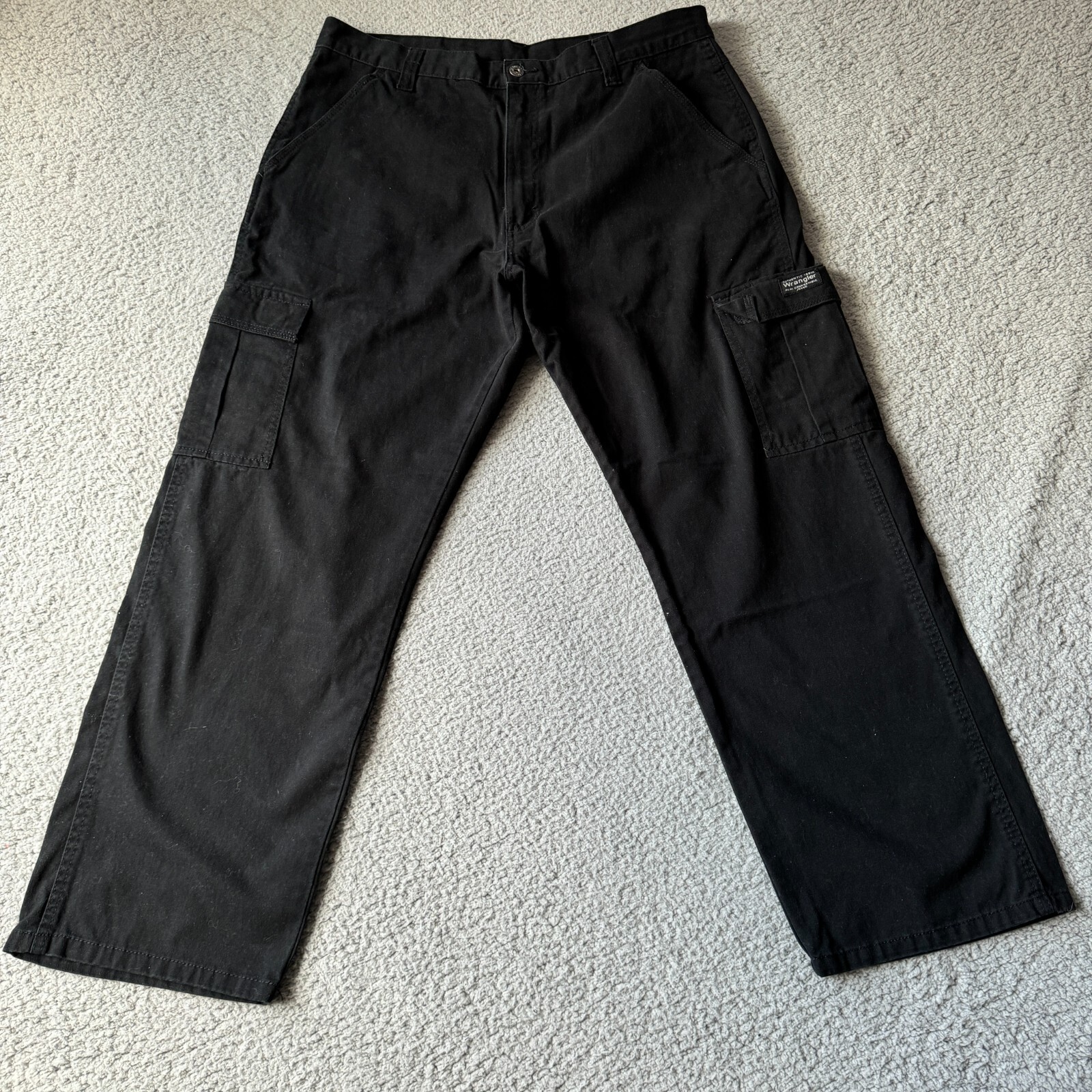 Wrangler Pants Mens 36×29 Black Cargo Relaxed Straight Work Outdoor Hip Hop Y2K