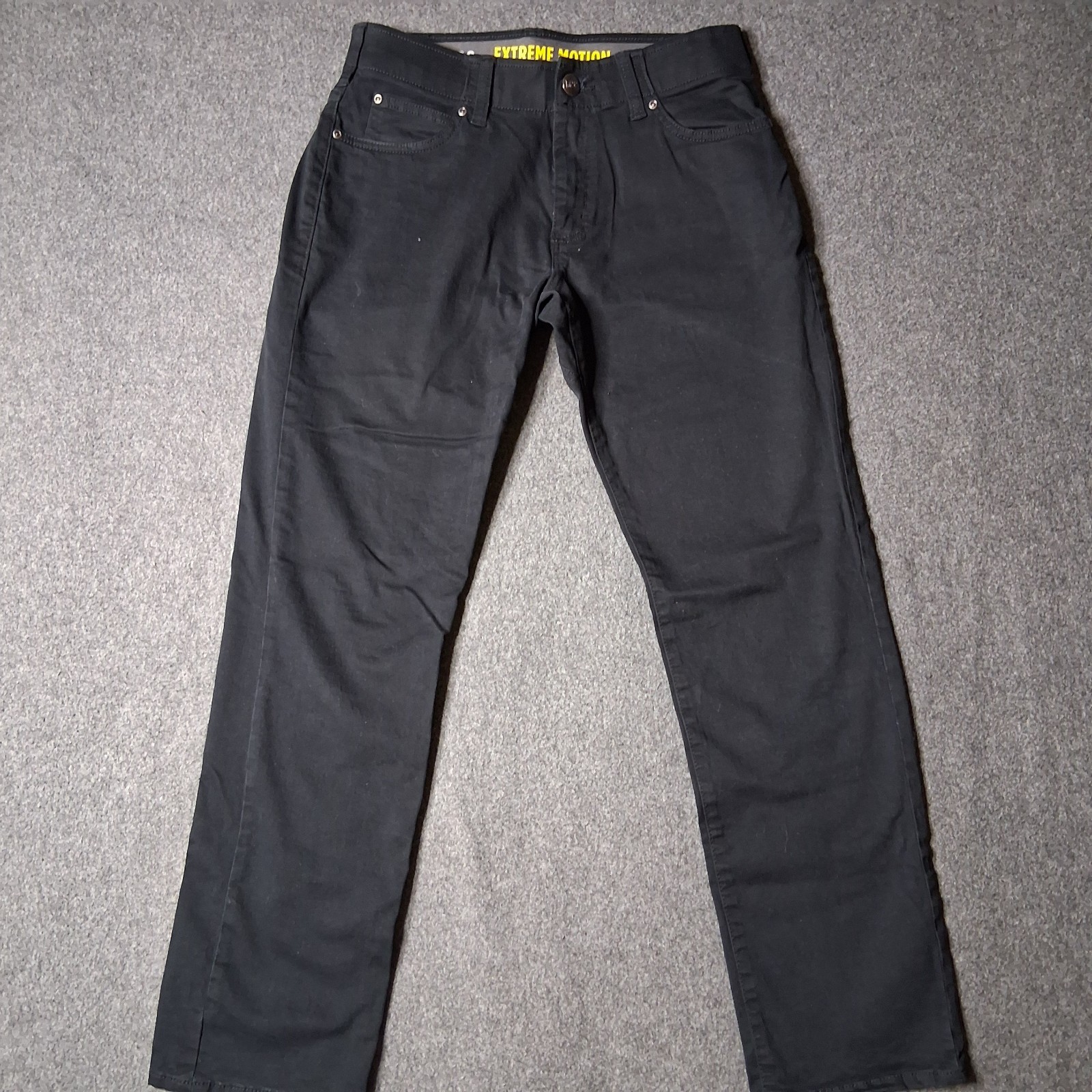 Lee Extreme Motion Men’s Black Jeans 29×30 Stretch Flex Waist NWOT