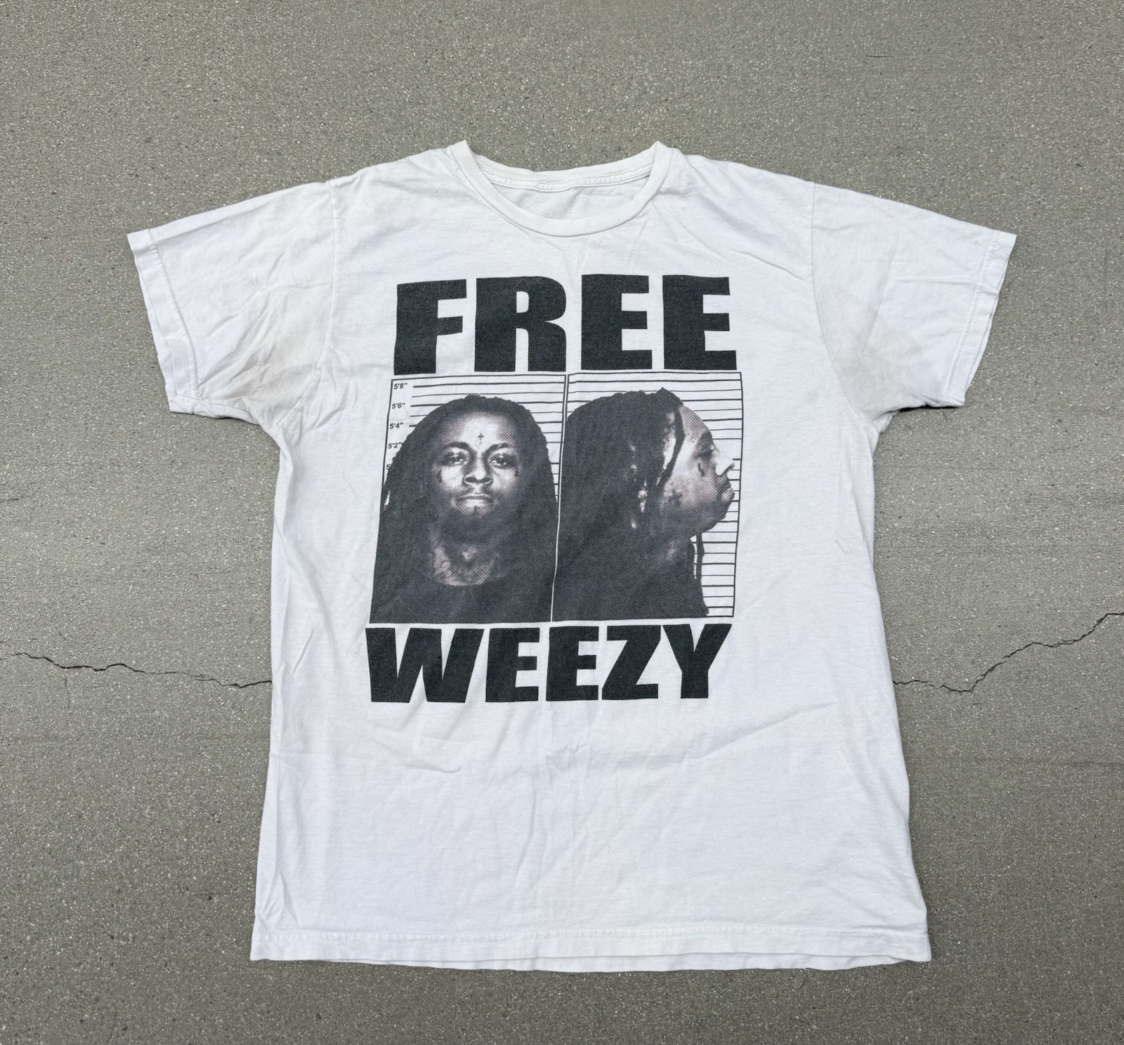 Vintage 2010 Lil Wayne Rare “Free Weezy” Mugshot Men’s Graphic T-shirt White M