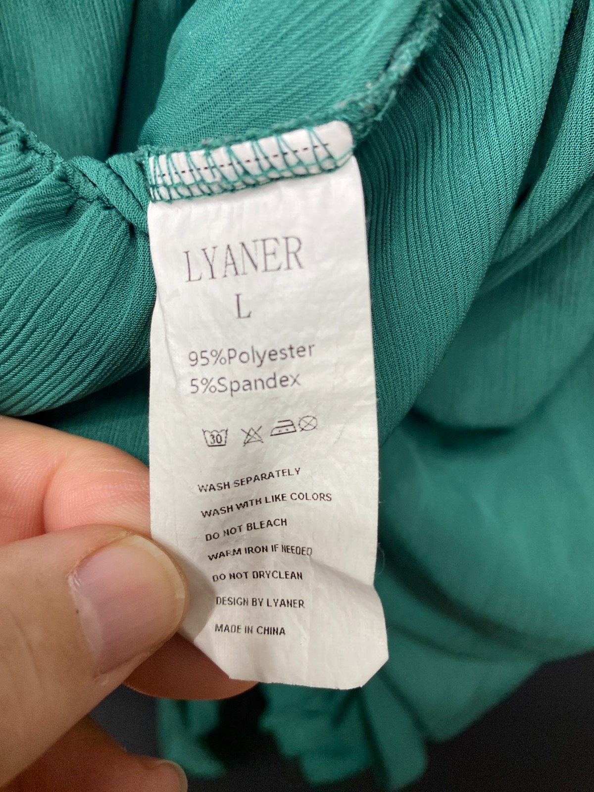 Lyaner Green Cropped Off the Shoulder Blouse, Size: L B36