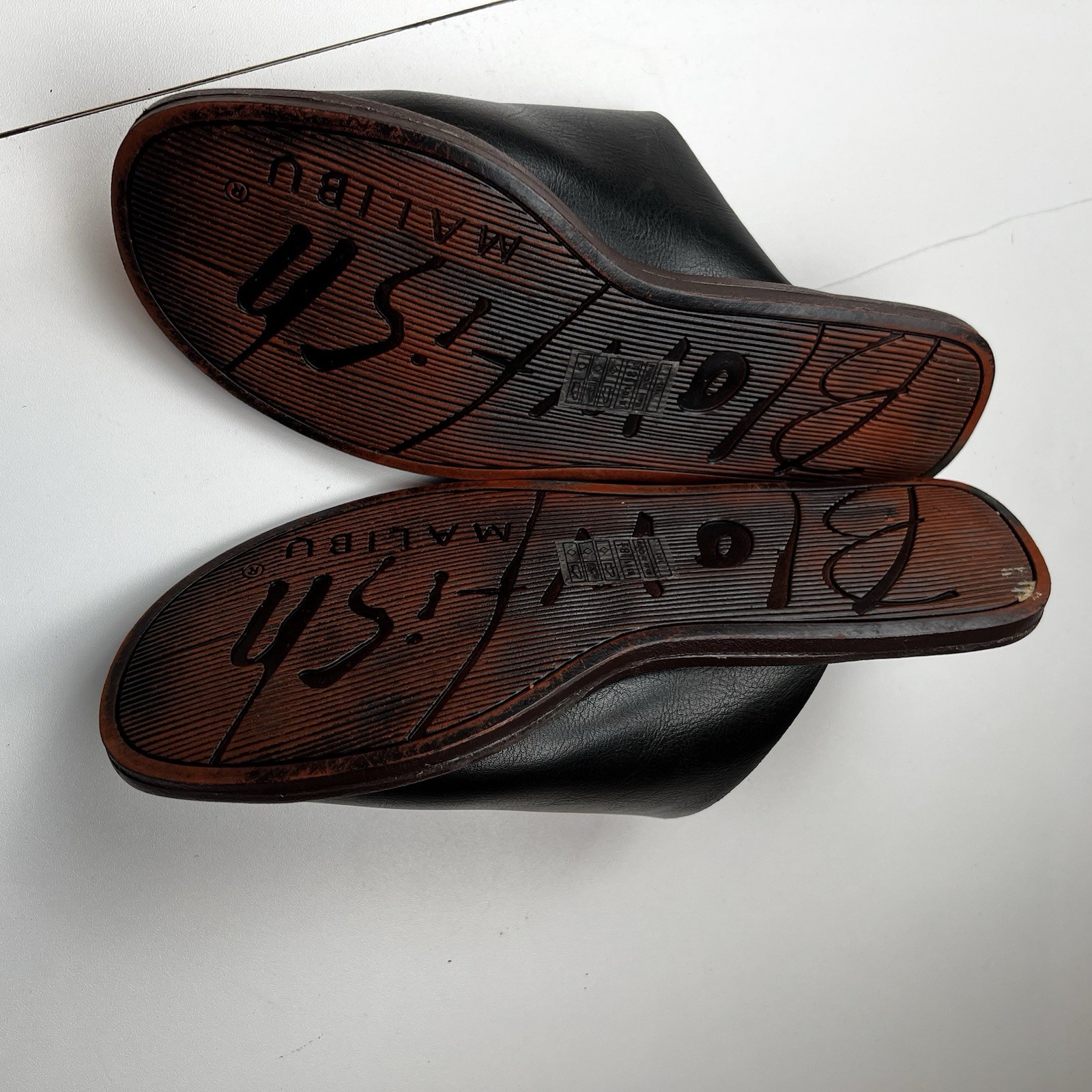 Blowfish Dalla Black Vegan Man Made Materials Slide Sandals 8.5