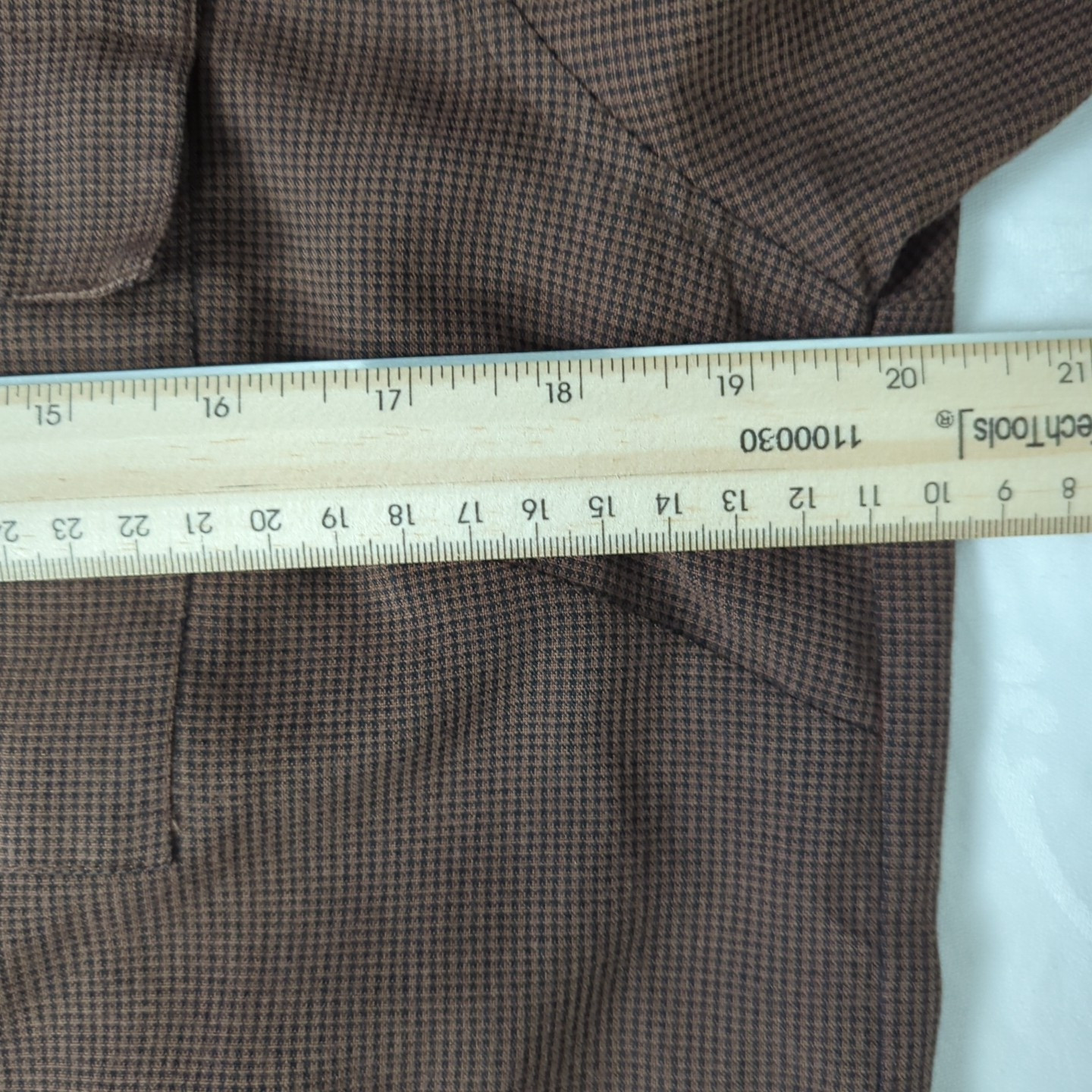 Dress Barn Collared Top Size M Brown Padded Shoulders Button Up EUC! [PT20]