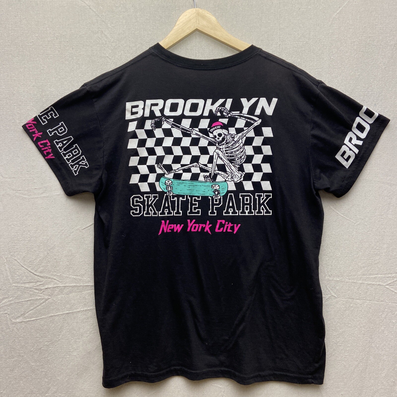 Brooklyn Skate Park New York City Shirt Large Fresh Laundry Skeleton Skateboard