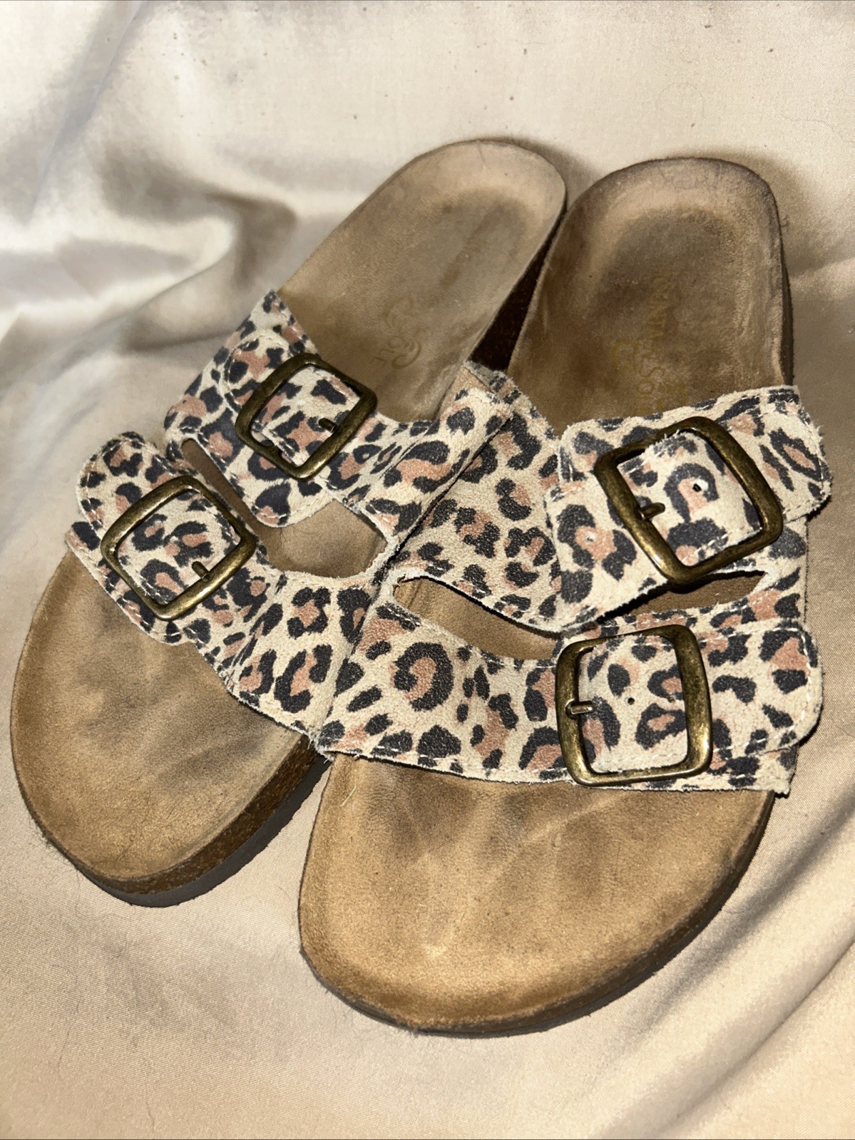Mountain Sole Women’s Leopard Print Leather Buckle Comfort Slide Sandal Size 7.5