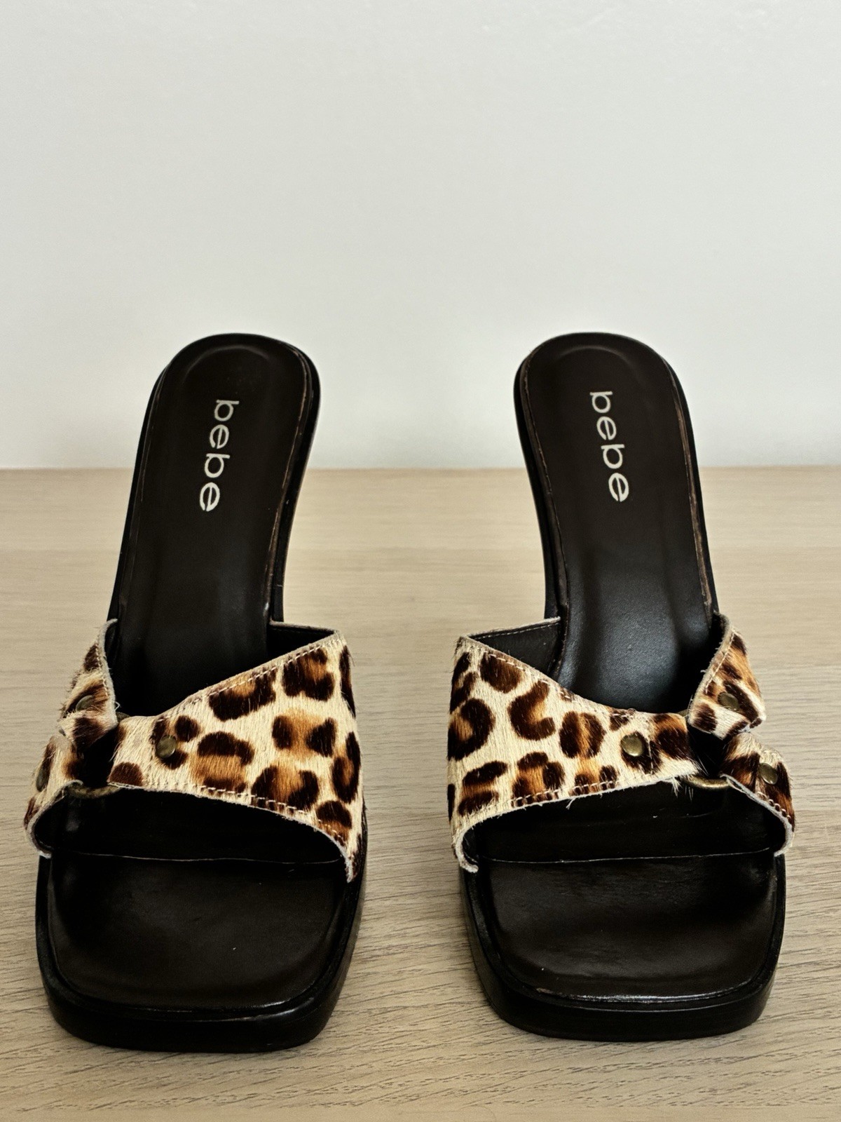 bebe Women’s Leopard Animal Print Slip-On Mule Heels Open Toe Buckle US 7