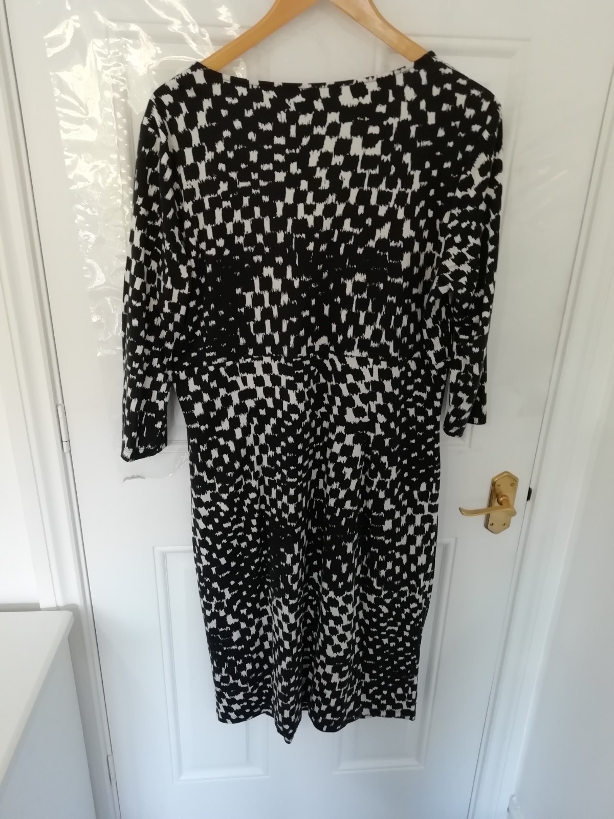 Madeleine 20 UK Dress Silk Cotton Blend Black White Soft Stretchy Linen Ruched