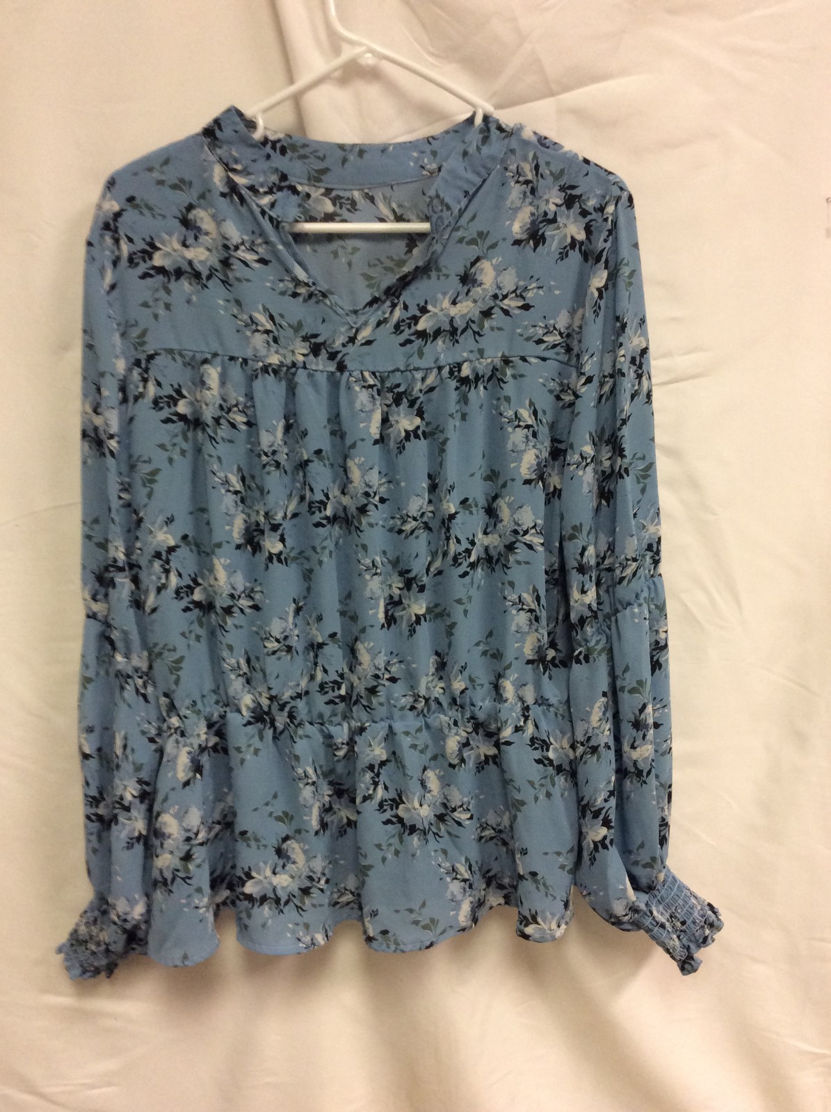 A love Story Blue Floral Top Size XL