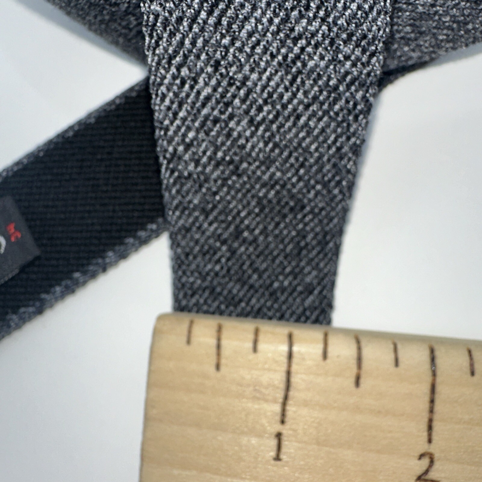 Bison Designs 35 mm Elastic Flip Tip Belt Gray Metal Buckle Sz 34 1.25″ Wide NEW
