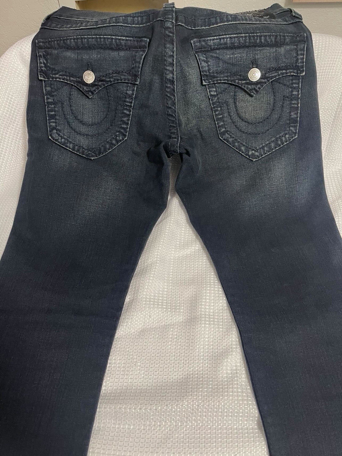 True Religion Men’s Relaxed Slim Blue Dark Wash Straight Denim Jeans 5-Pocket