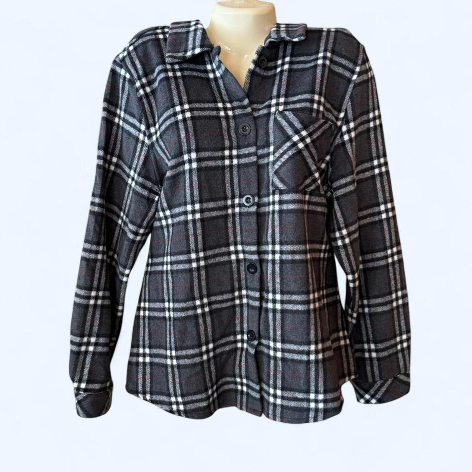 Grey white plaid flannel size 2XL 1 Clique