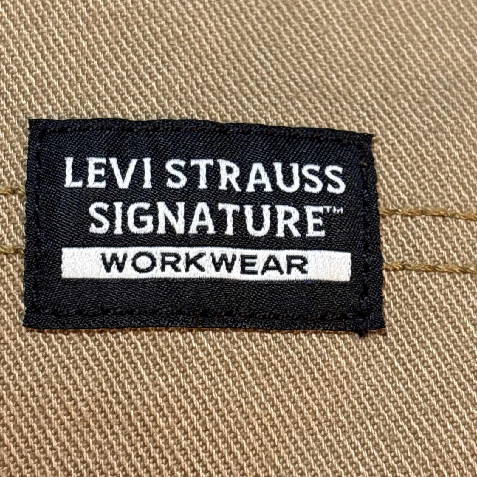 Levi’s Strauss Signature Workwear Carpenter Canvas 42×30 (actual 42×29 1/2) NWT