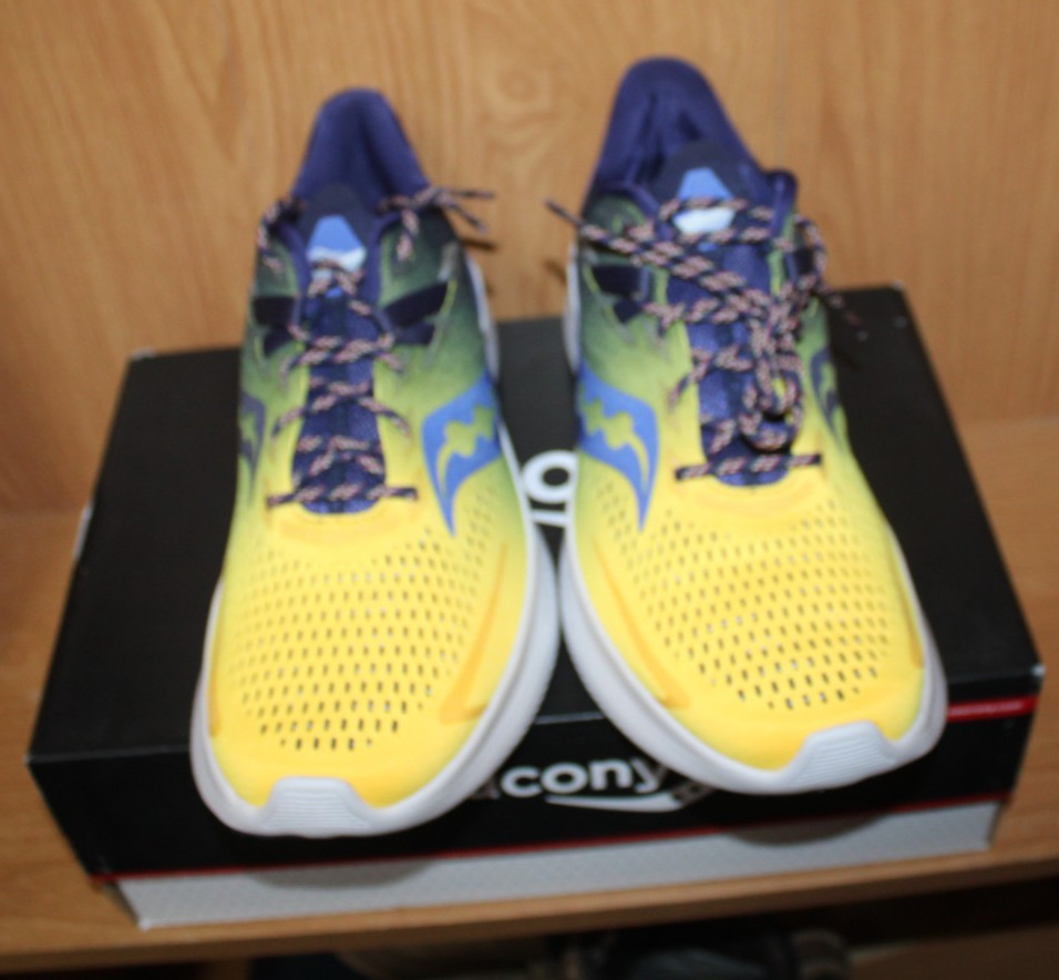 Saucony Ride 15 Running Shoes Women’s Size 10 B S10729-65 Multi Color New In Box