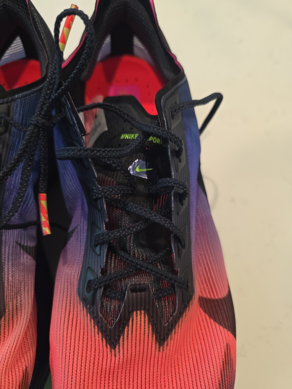 Nike ZoomX Vaporfly Next 4 Glam Dark Obsidian Purple Dynasty (IO9571-400) 10.5