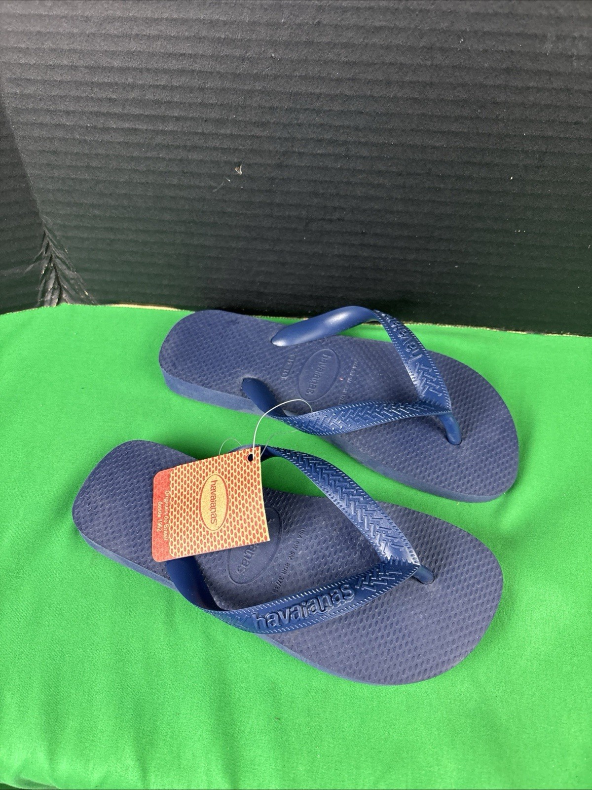 Havaianas Unisex Cushioned Footbed Flip Flop Size 7/8 W – 6/7 M Navy