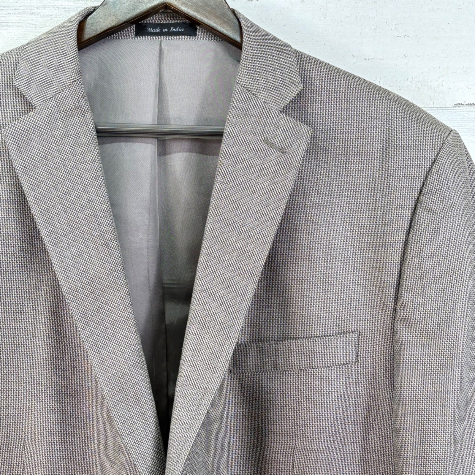 Calvin Klein Mens 46R Grey Silk Wool Blend 2 Button Blazer Sport Coat Jacket