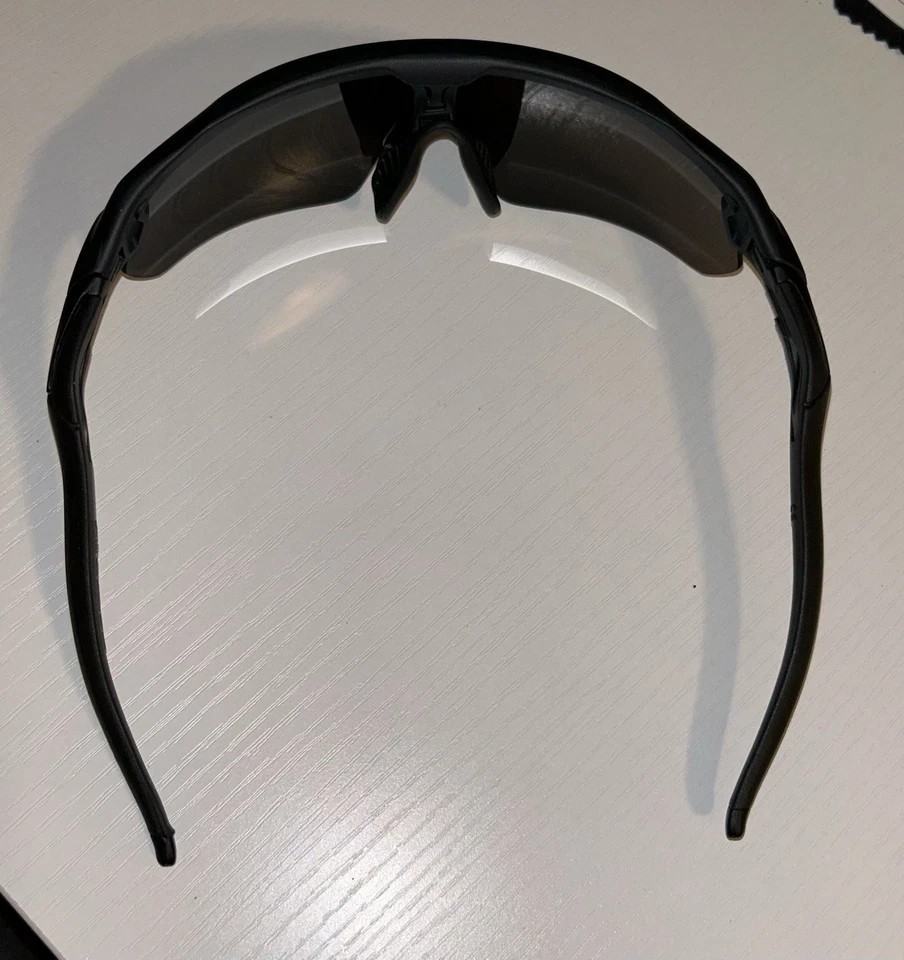 New Oakley Radar EV Path Polarized Prizm Black Frame Mirror/Chrome Len OO9208-08