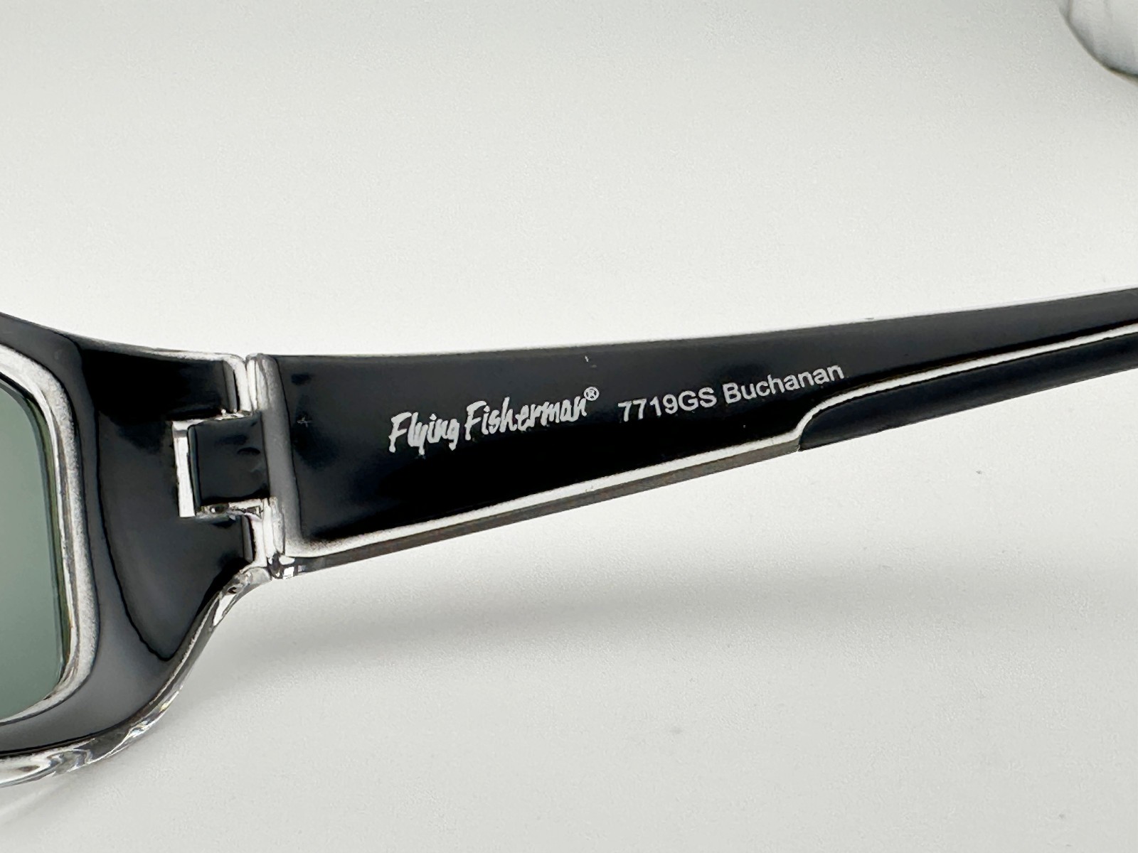 Flying Fisherman 7719GS Buchanan Crystal Gunmetal Smoke Polarized Sunglasses