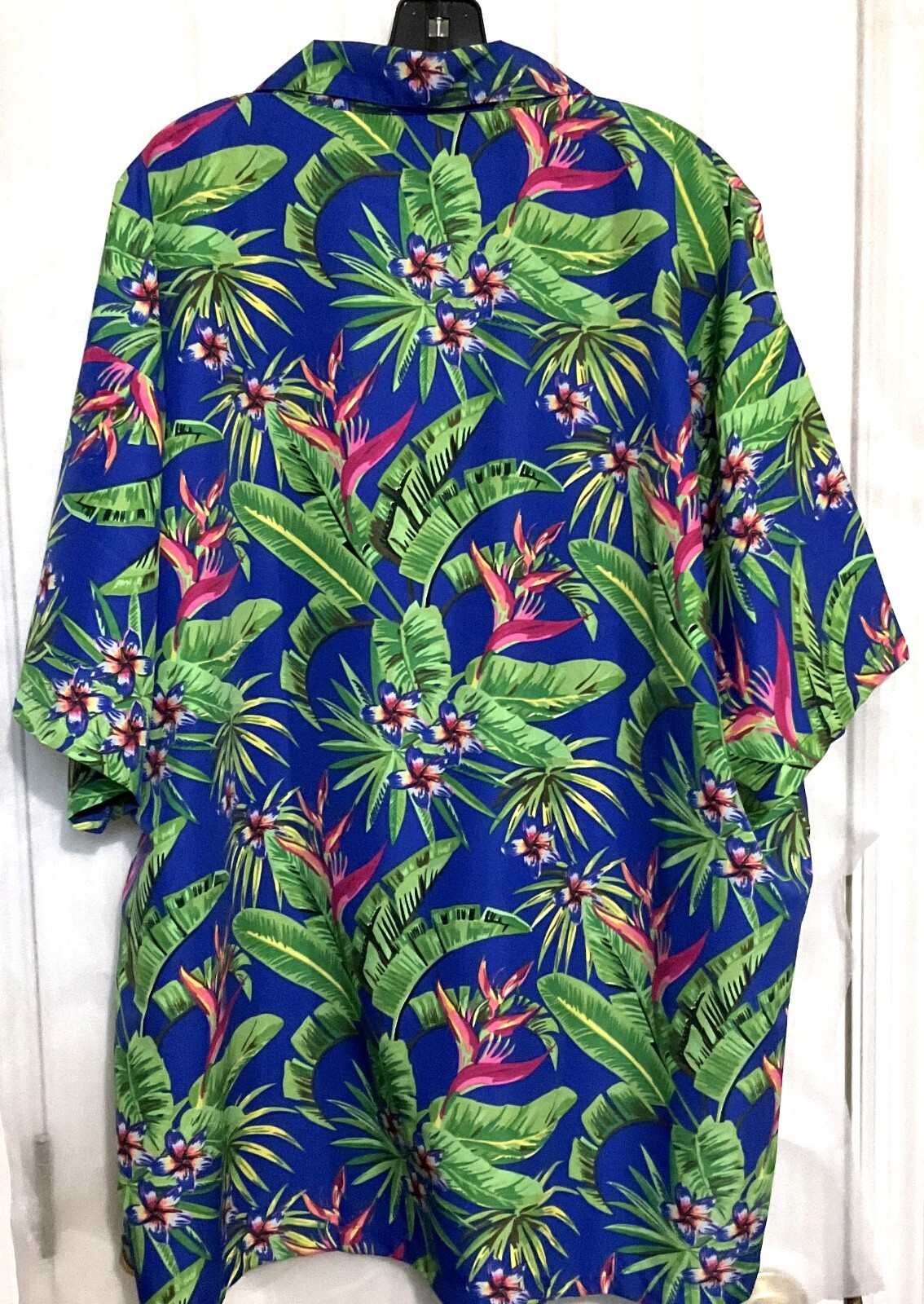 Makani Hawaiian Men’s Multi Color Shirt – Preowned – VGC – see notes for size