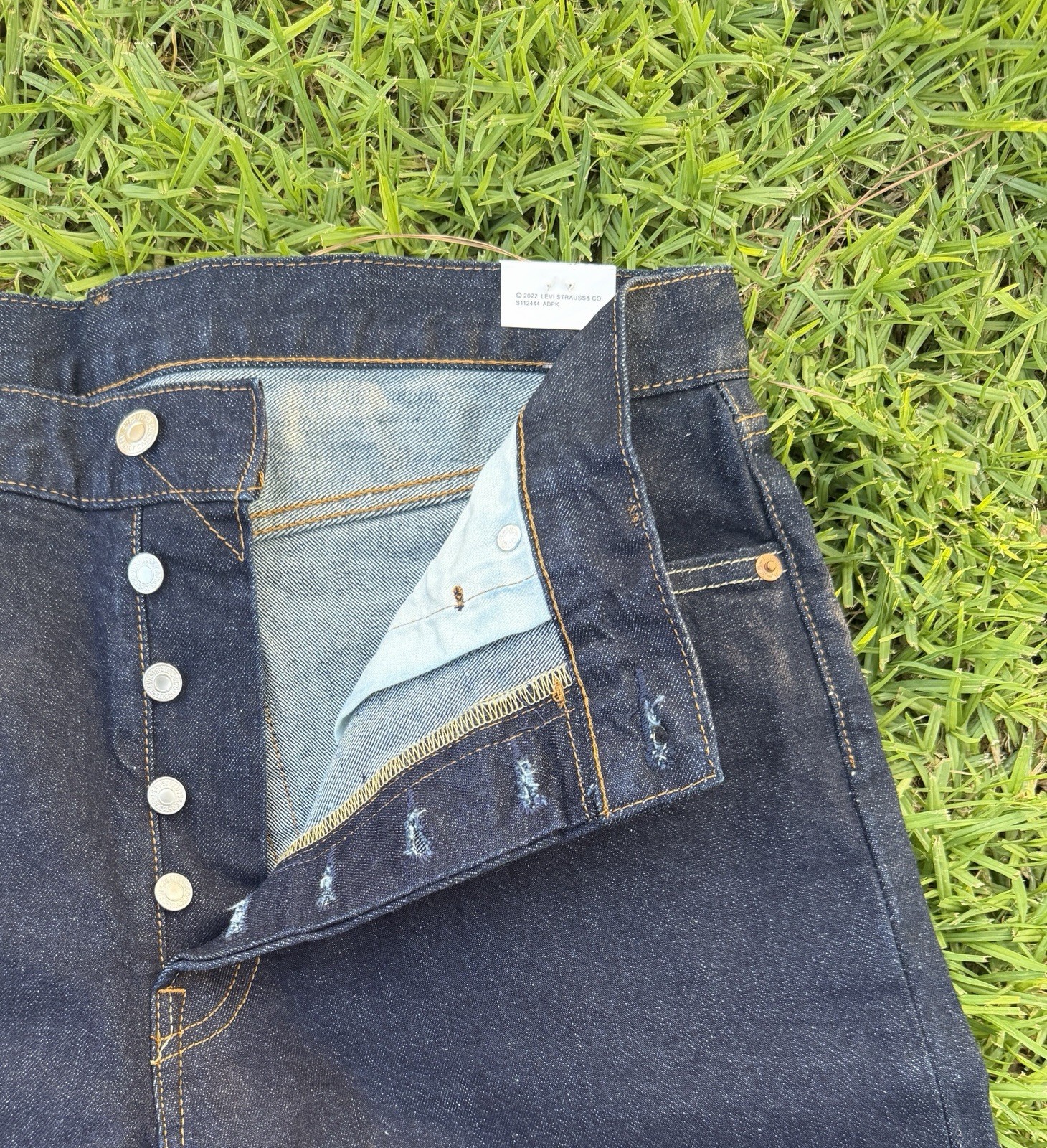 Levi’s Premium 501 Original STRAIGHT LEG Jeans Men 36×30- Blue 00501-0101 NWT
