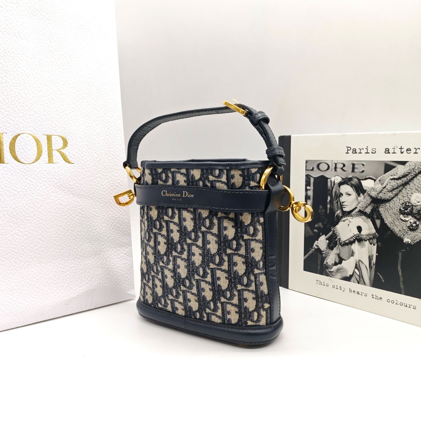Dior Pre-Owned Authentic Bucket Bag Monogram 17*17 Free Tracked Shipping