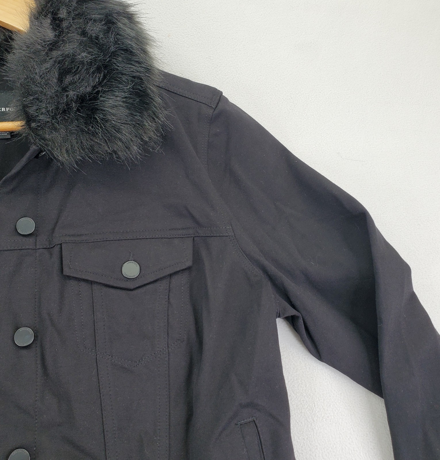Liverpool Jacket Womens L Dark Black Detachable Faux Fur Collar Stretch Comfort