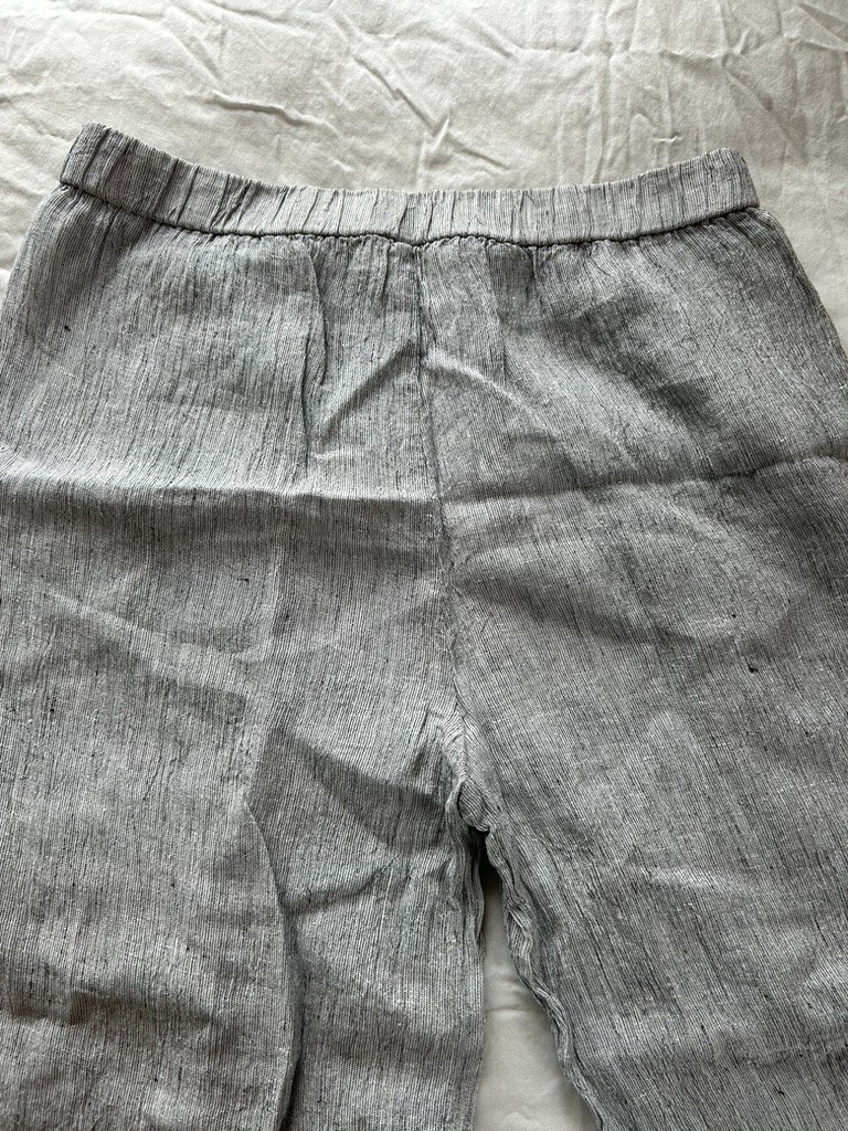 Eileen Fisher Women’s Small Organic Linen Cropped Pants Ankle
