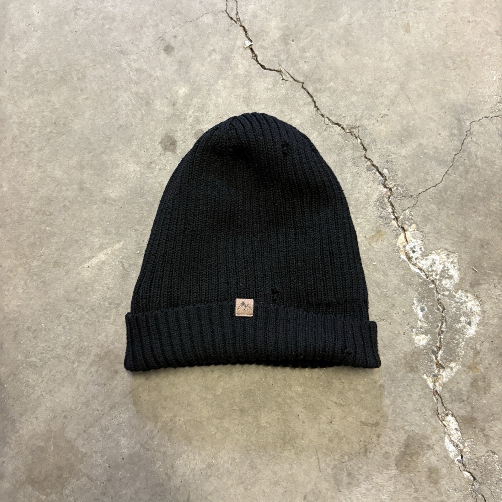 Black George Basic Beanie Hat for Cold Weather, Simple Cute Cap for Unisex